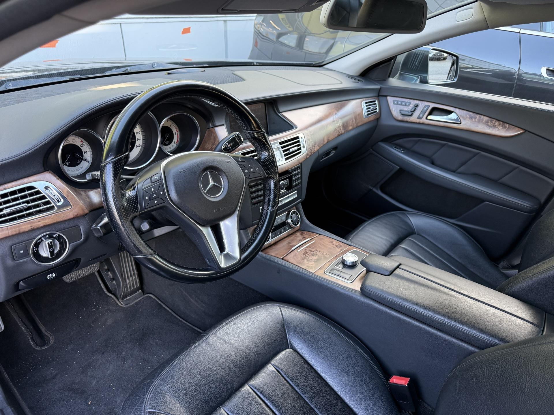 MERCEDES-BENZ CLS 2011