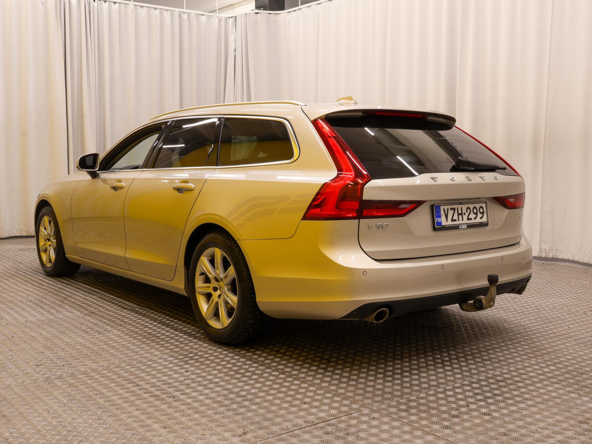 VOLVO V90 2017