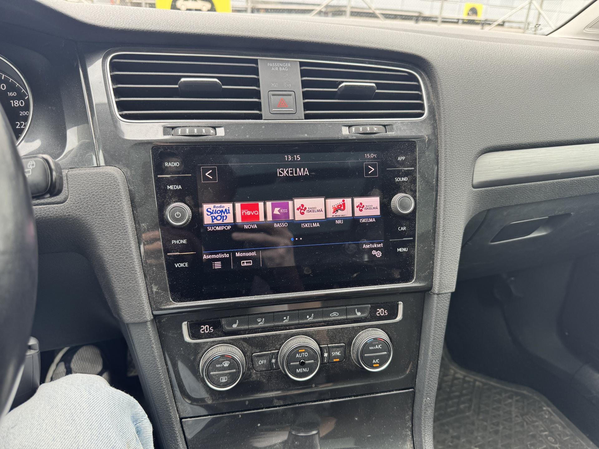 VOLKSWAGEN Golf 2018