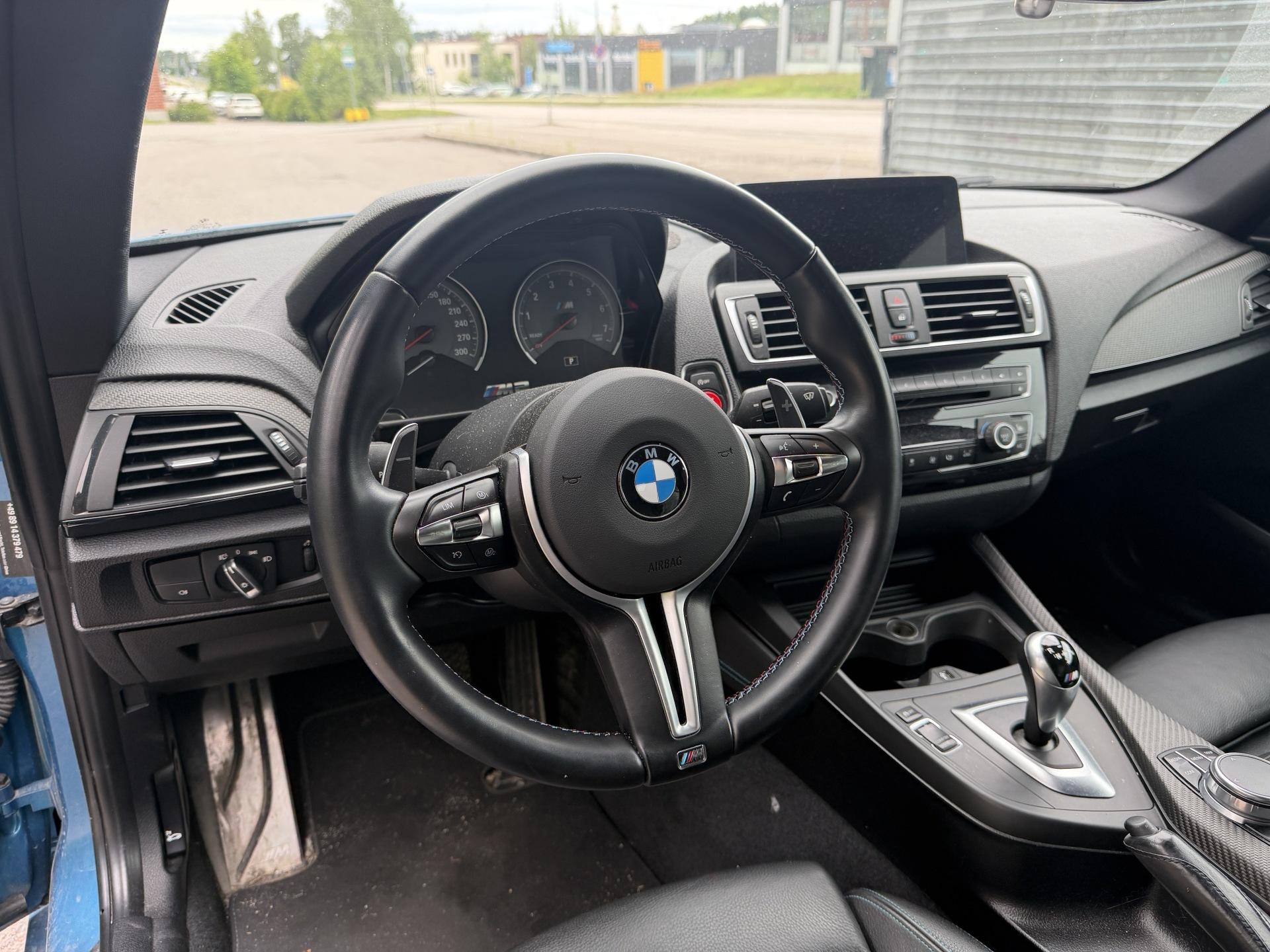 BMW M2 2017
