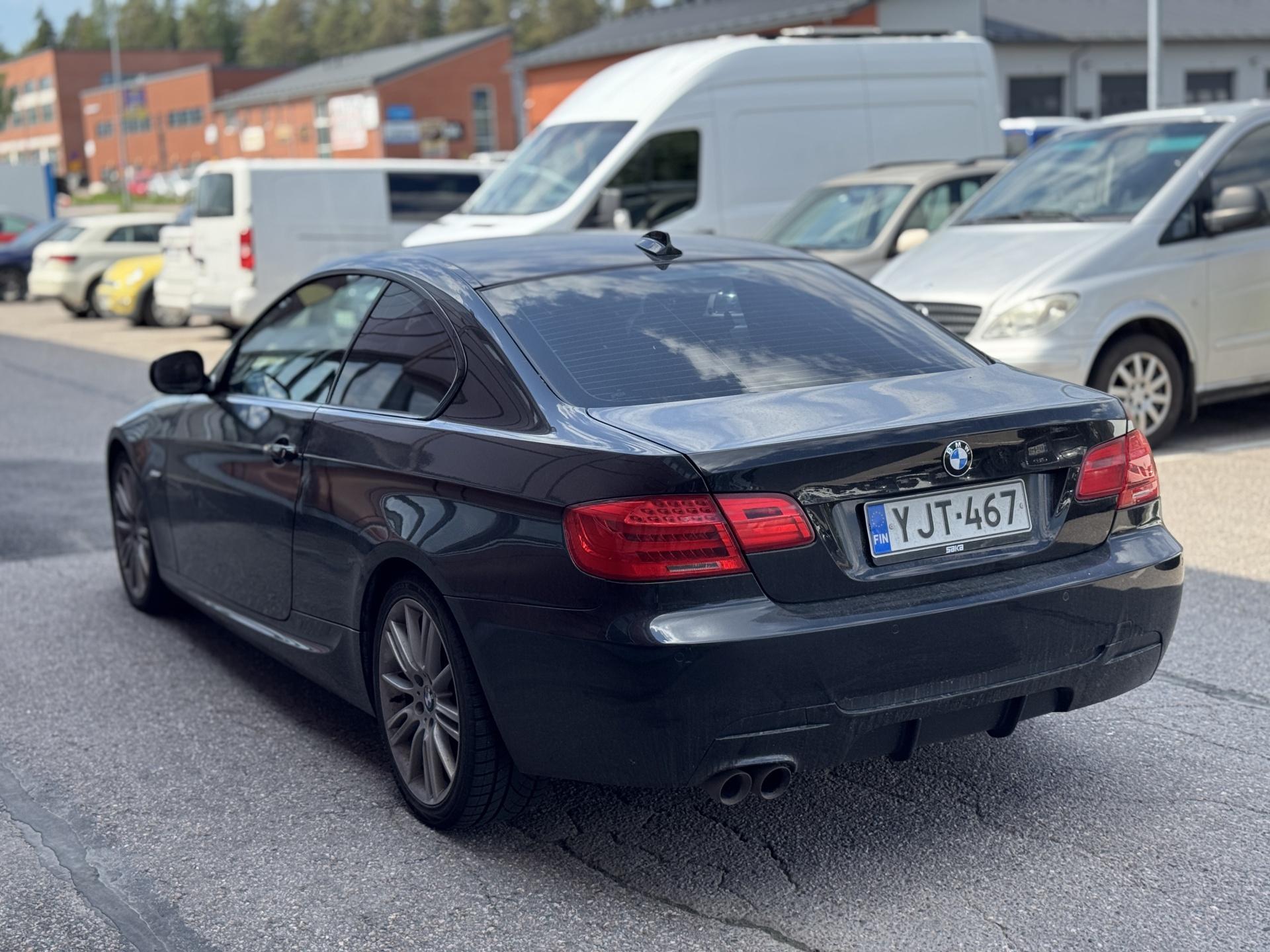 BMW 320 2012