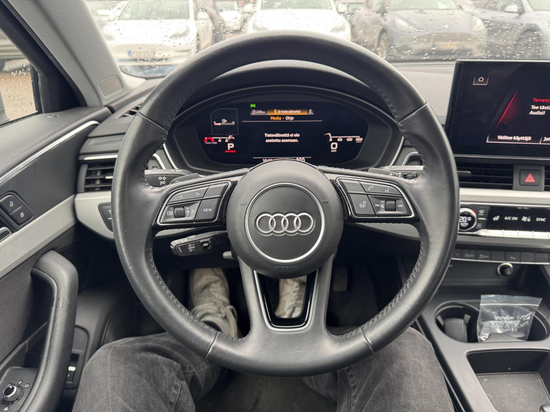 AUDI A4 2020