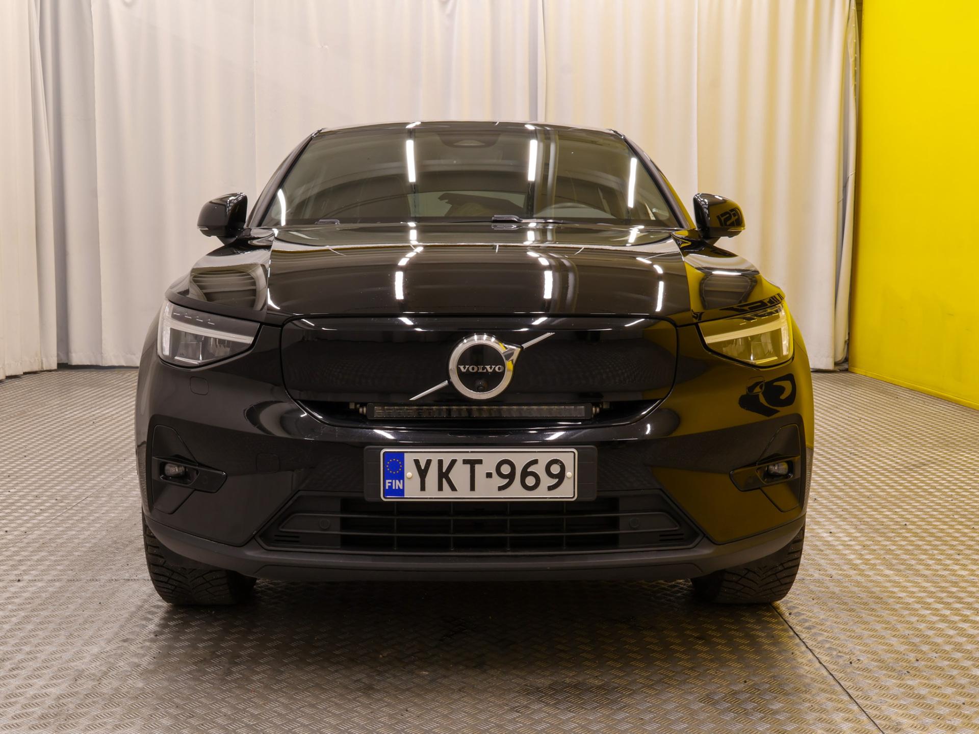 VOLVO C40 2022