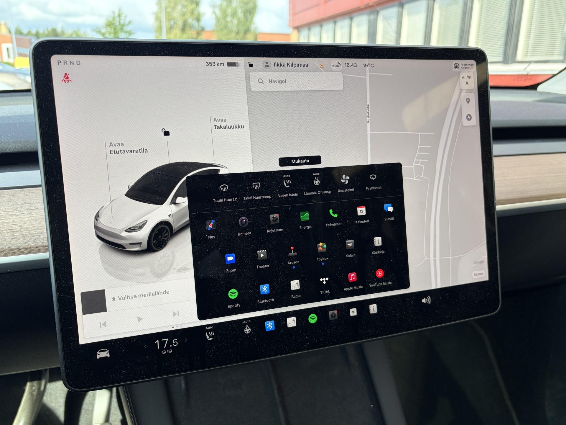 TESLA Model Y 2022