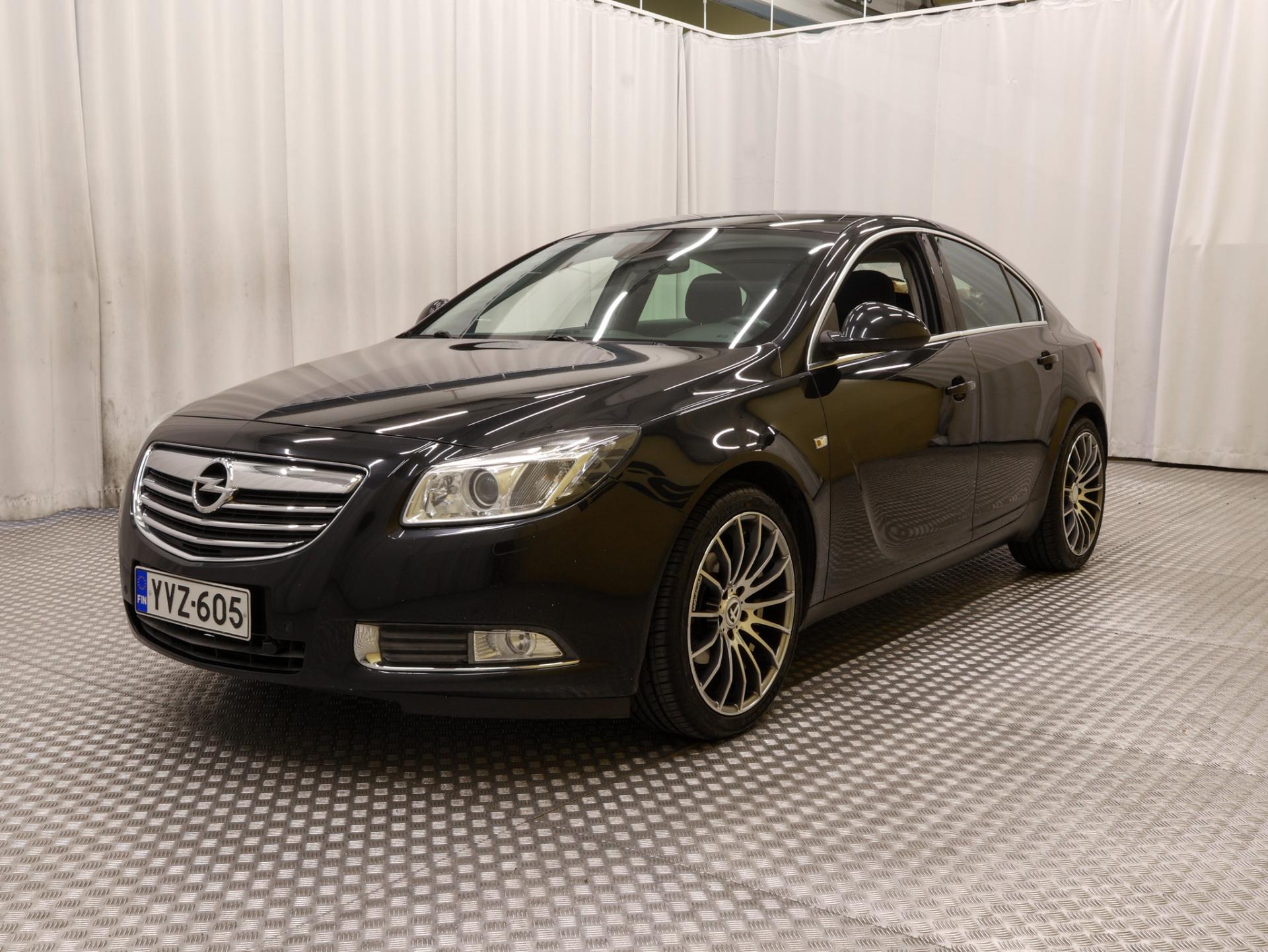 OPEL Insignia 2013