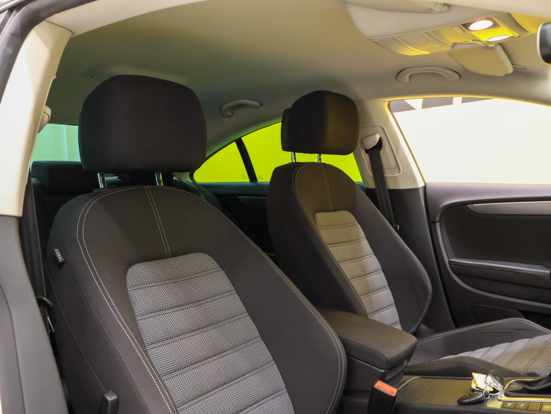 VOLKSWAGEN CC 2014
