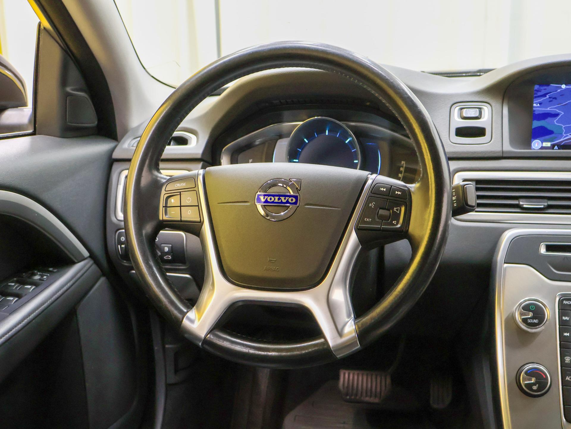 VOLVO S80 2014
