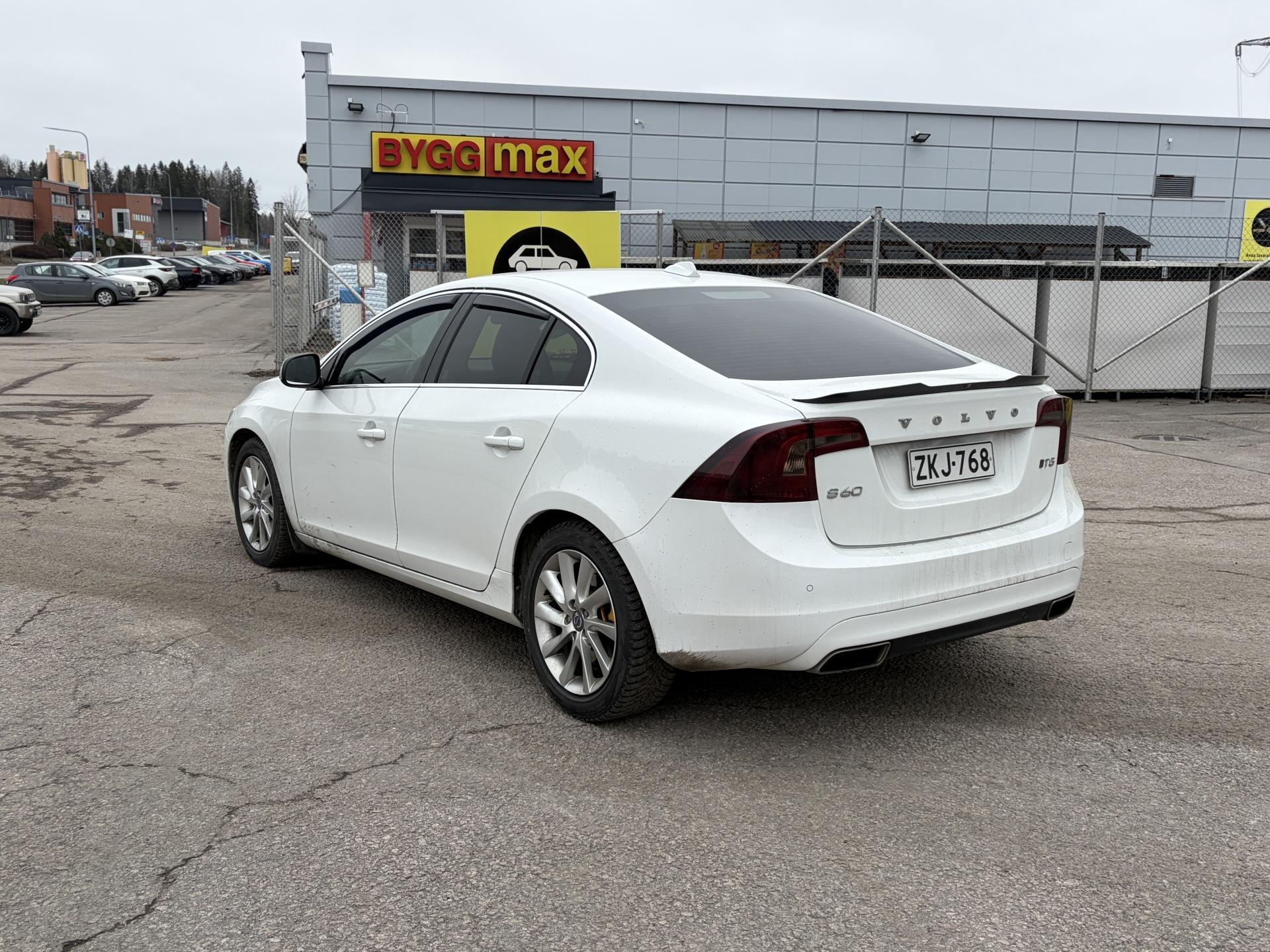 VOLVO S60 2014