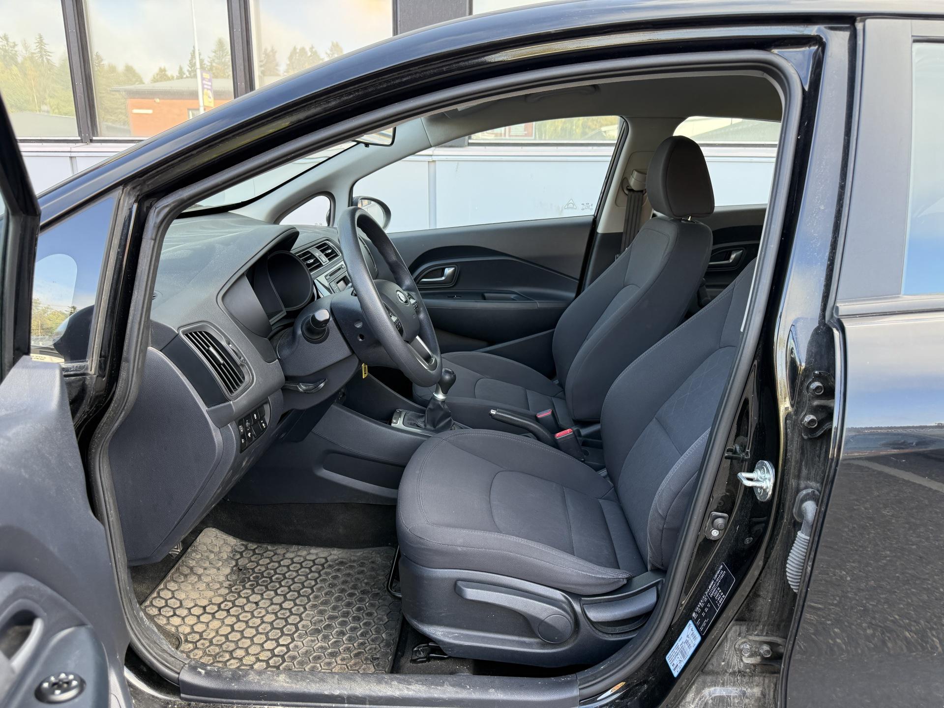 KIA Rio 2015