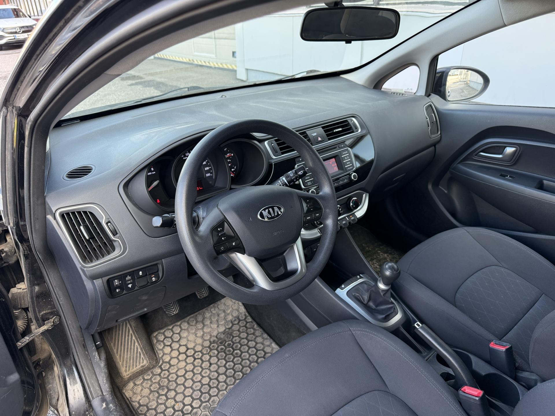 KIA Rio 2015