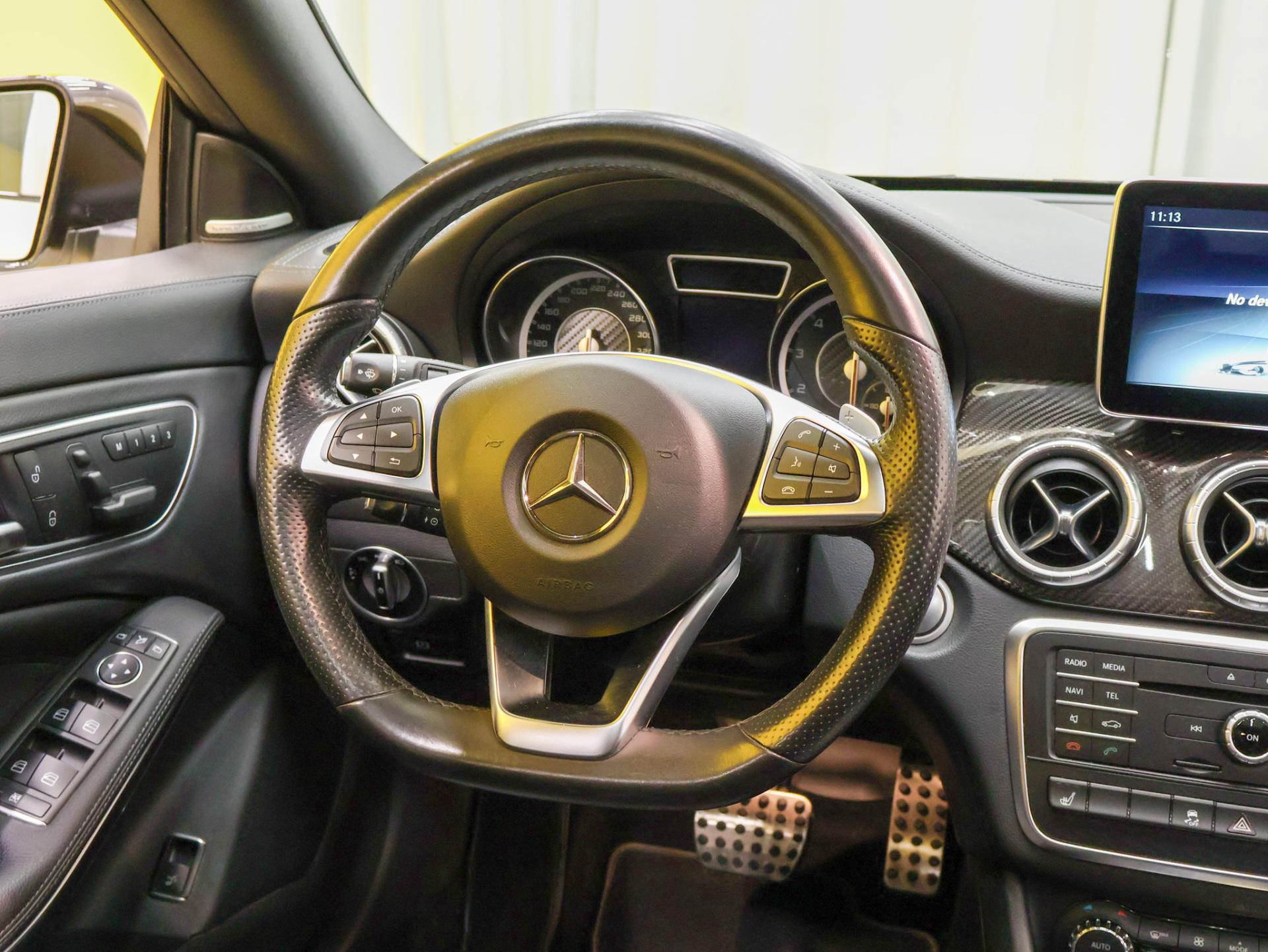 MERCEDES-BENZ CLA 45 AMG 2016