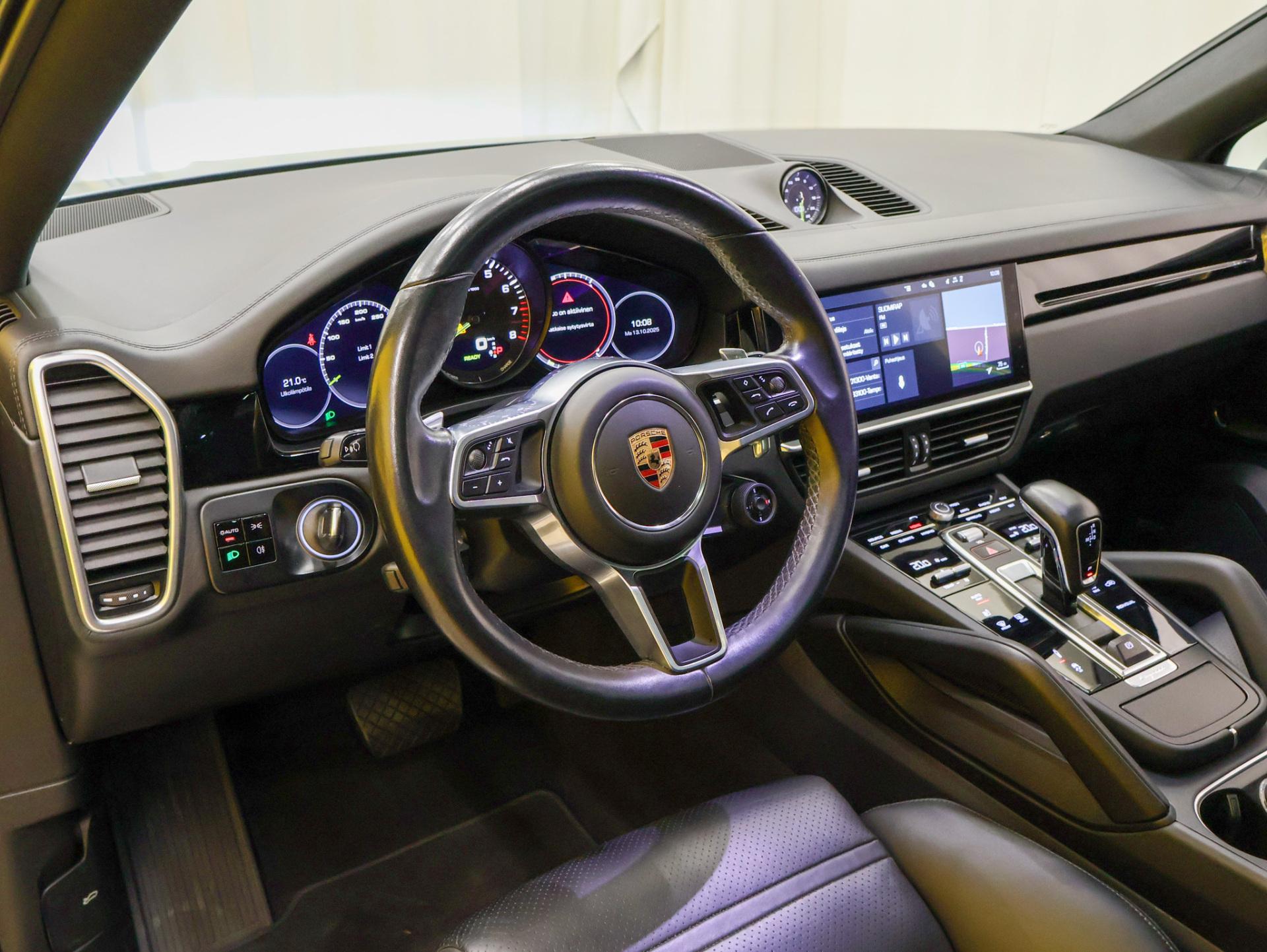 PORSCHE Cayenne 2019