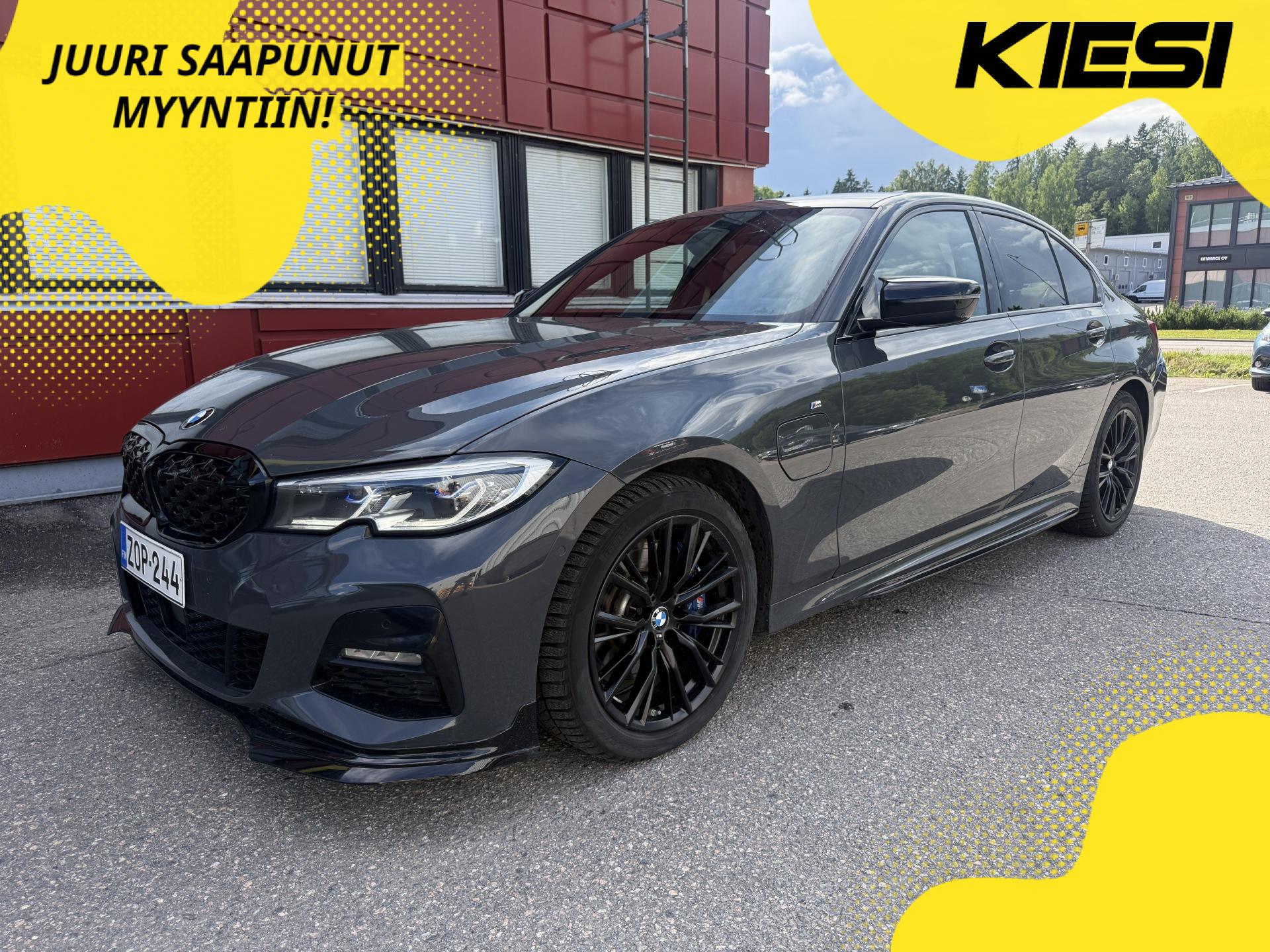 BMW 330 2019