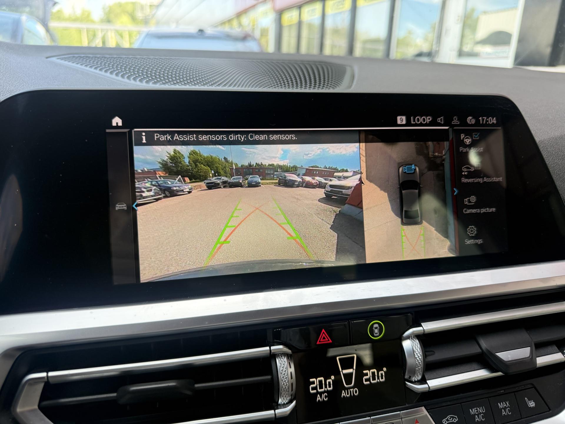 BMW 330 2019