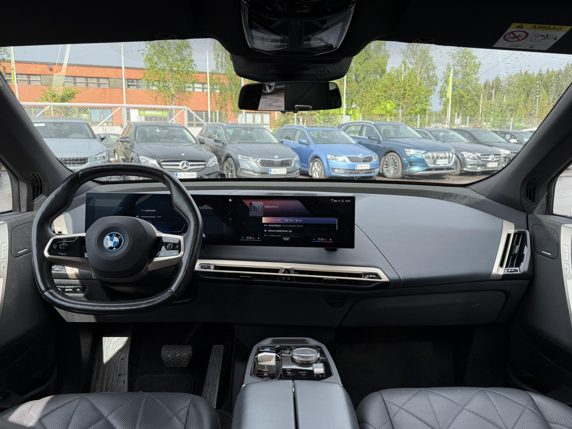 BMW iX 2022