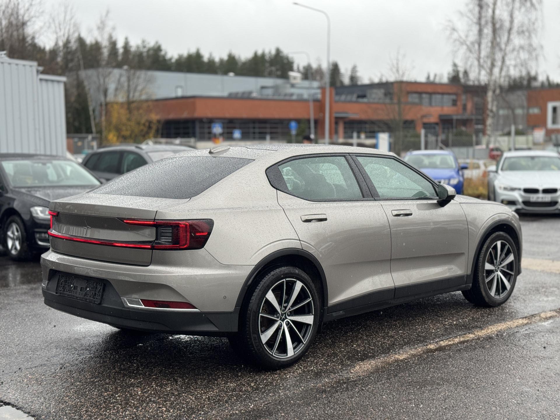 POLESTAR 2 2022