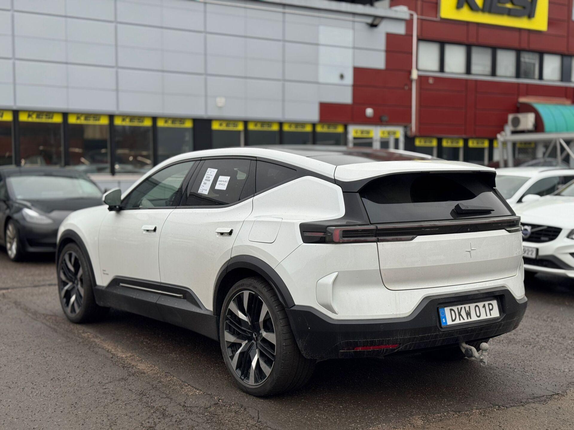 POLESTAR 3 2025