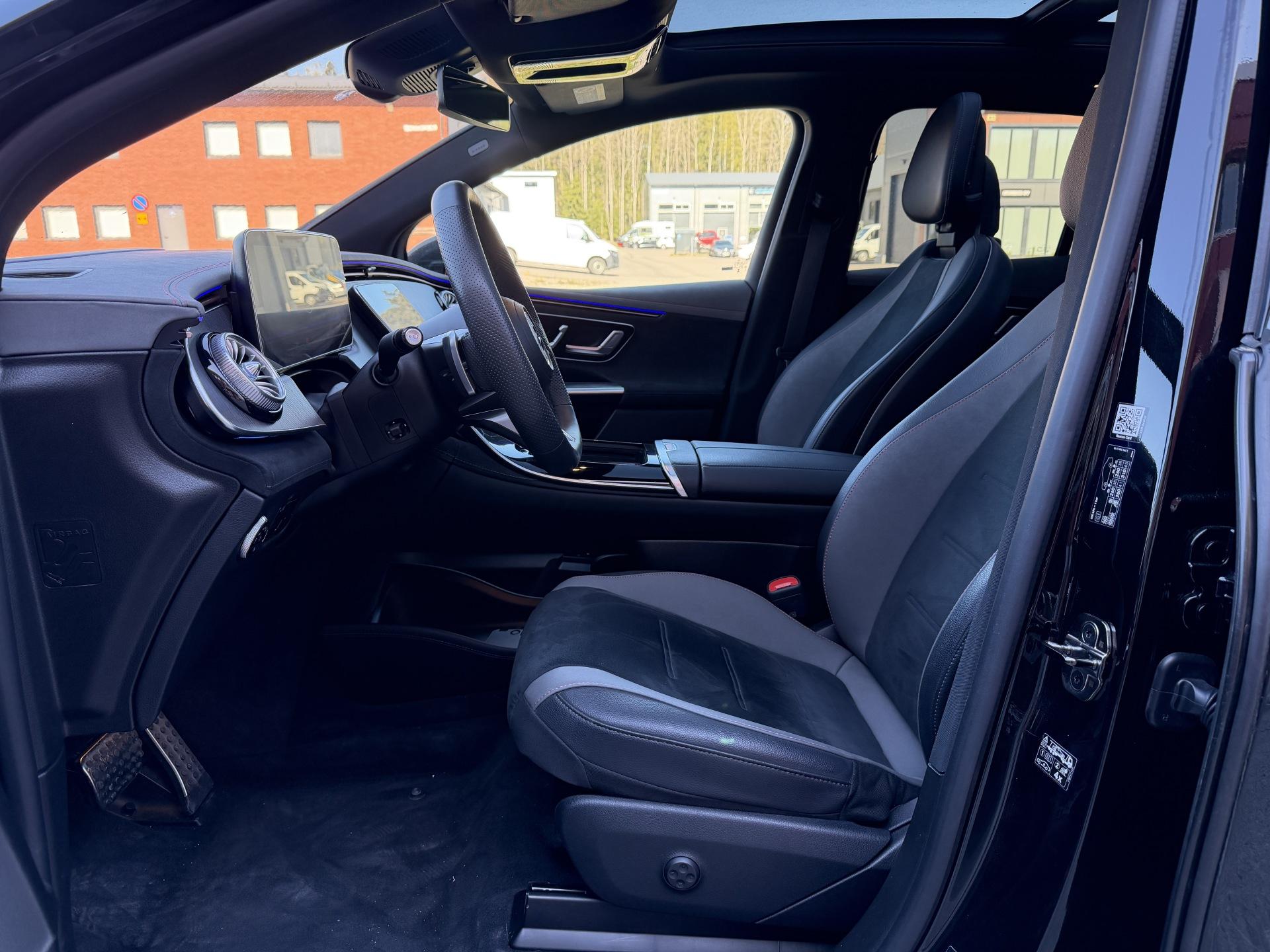MERCEDES-BENZ EQE SUV 2023