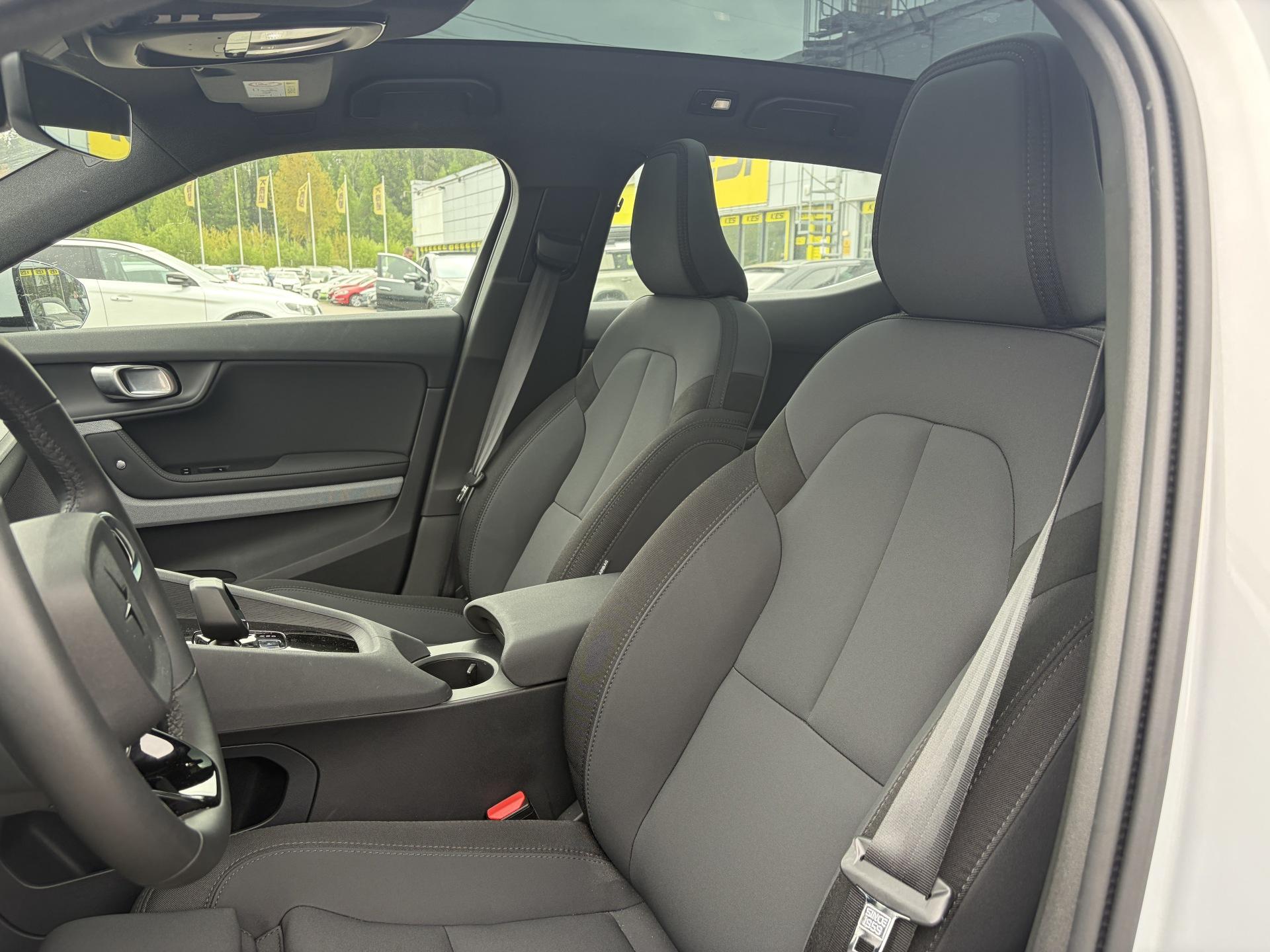 POLESTAR 2 2024