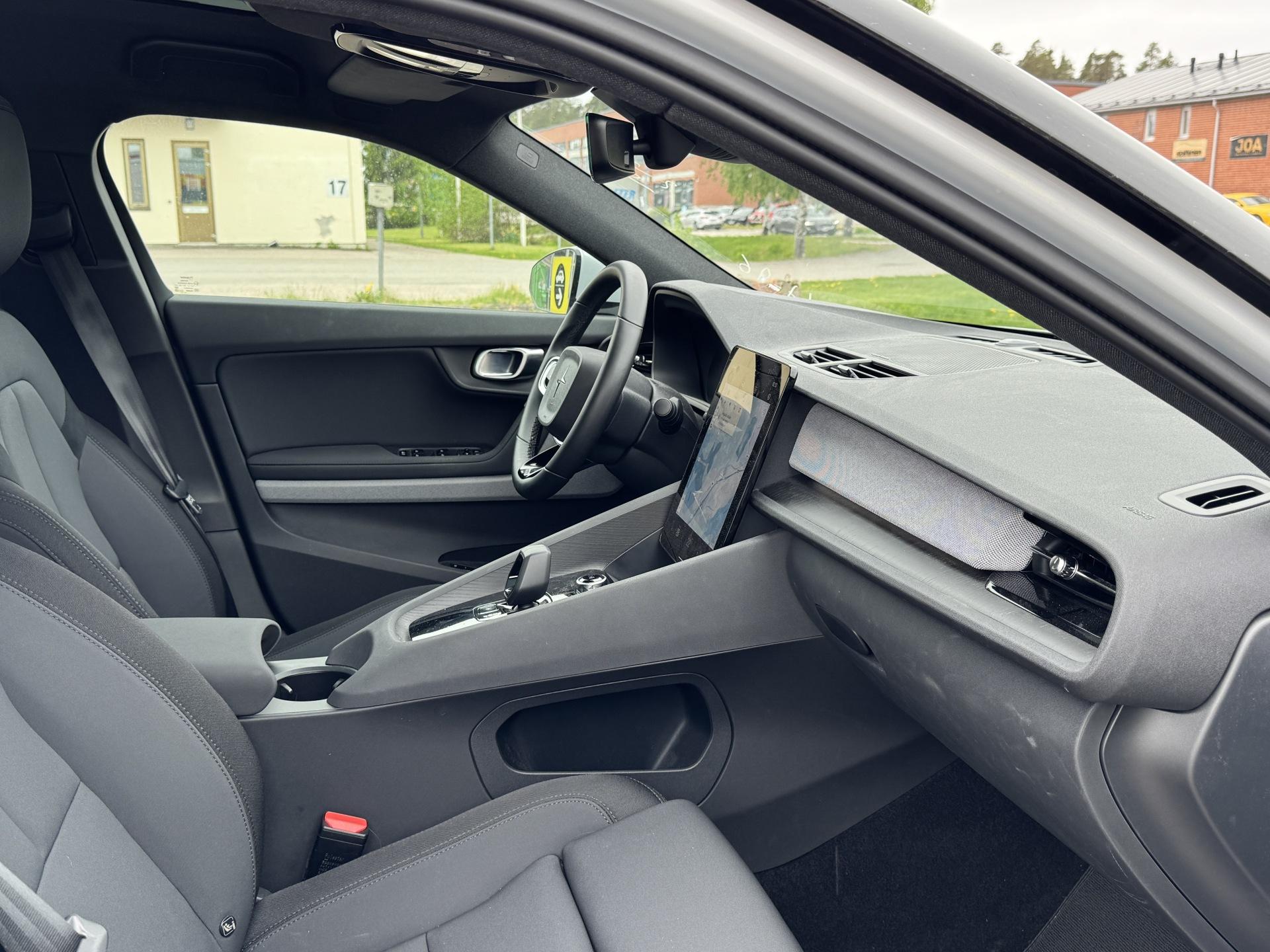 POLESTAR 2 2023