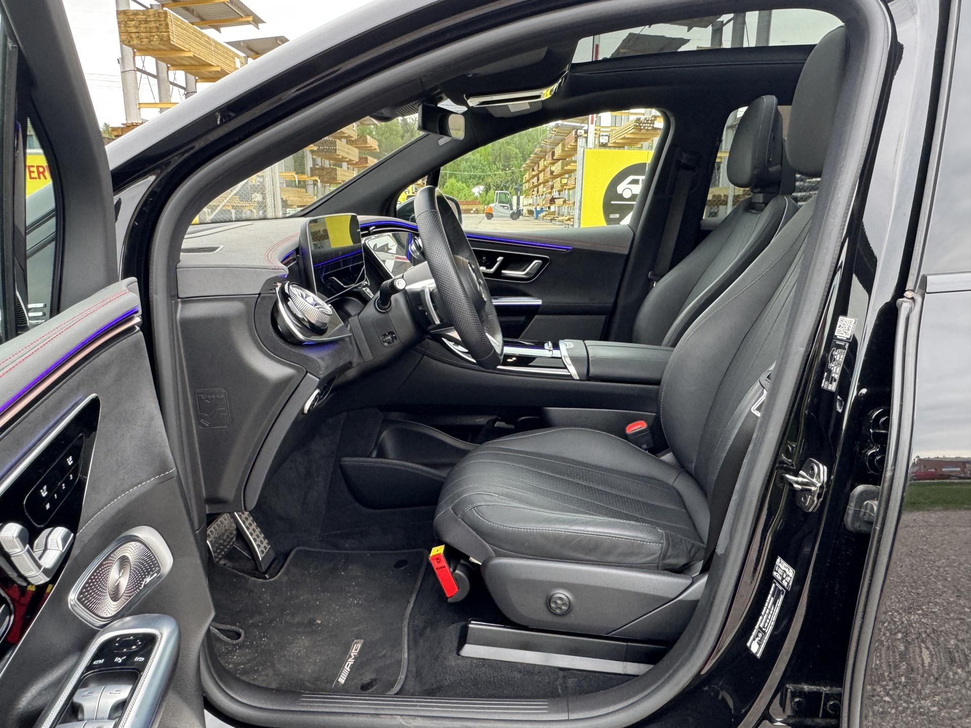 MERCEDES-BENZ EQE SUV 2023