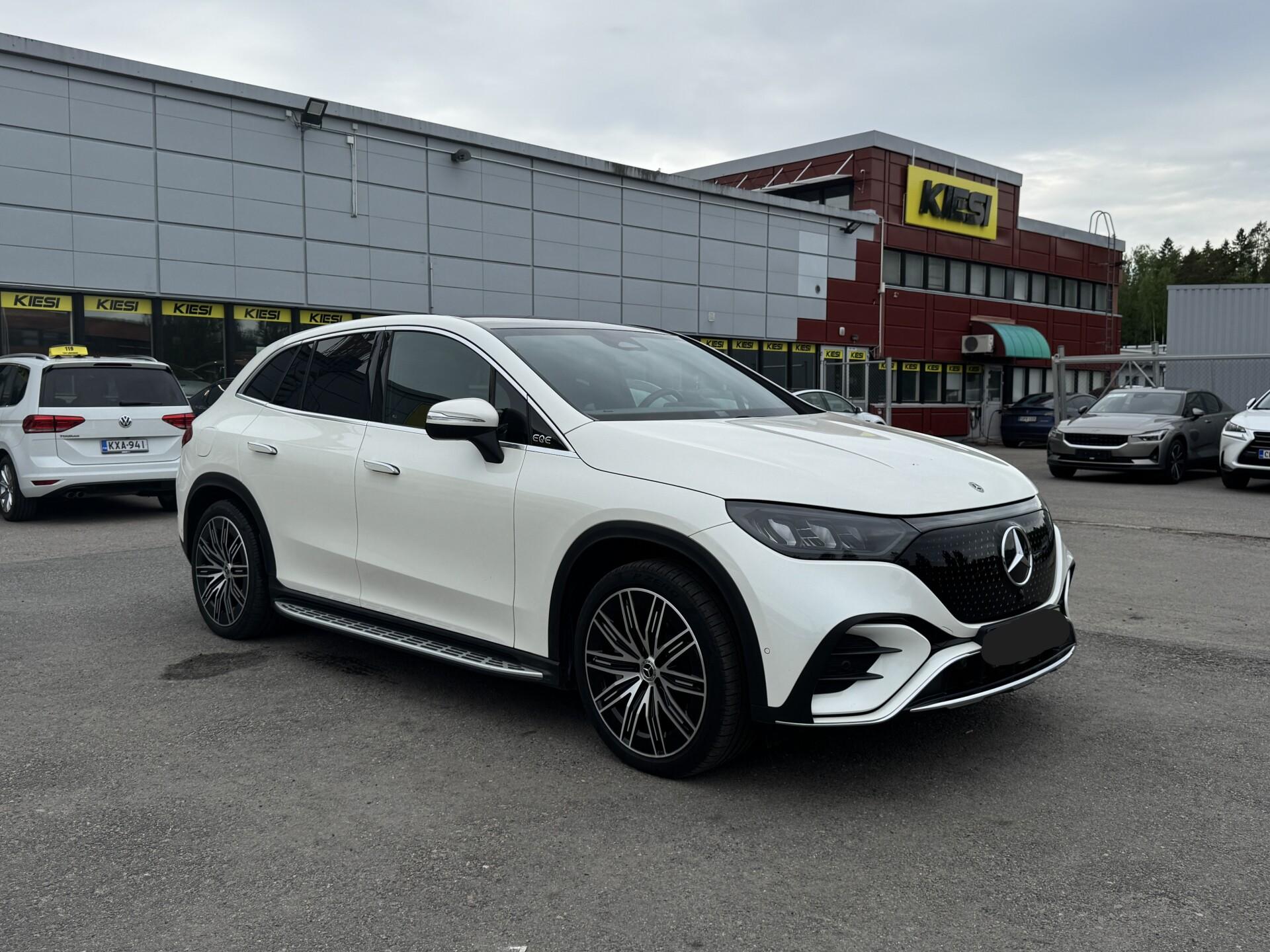 MERCEDES-BENZ EQE SUV 2024