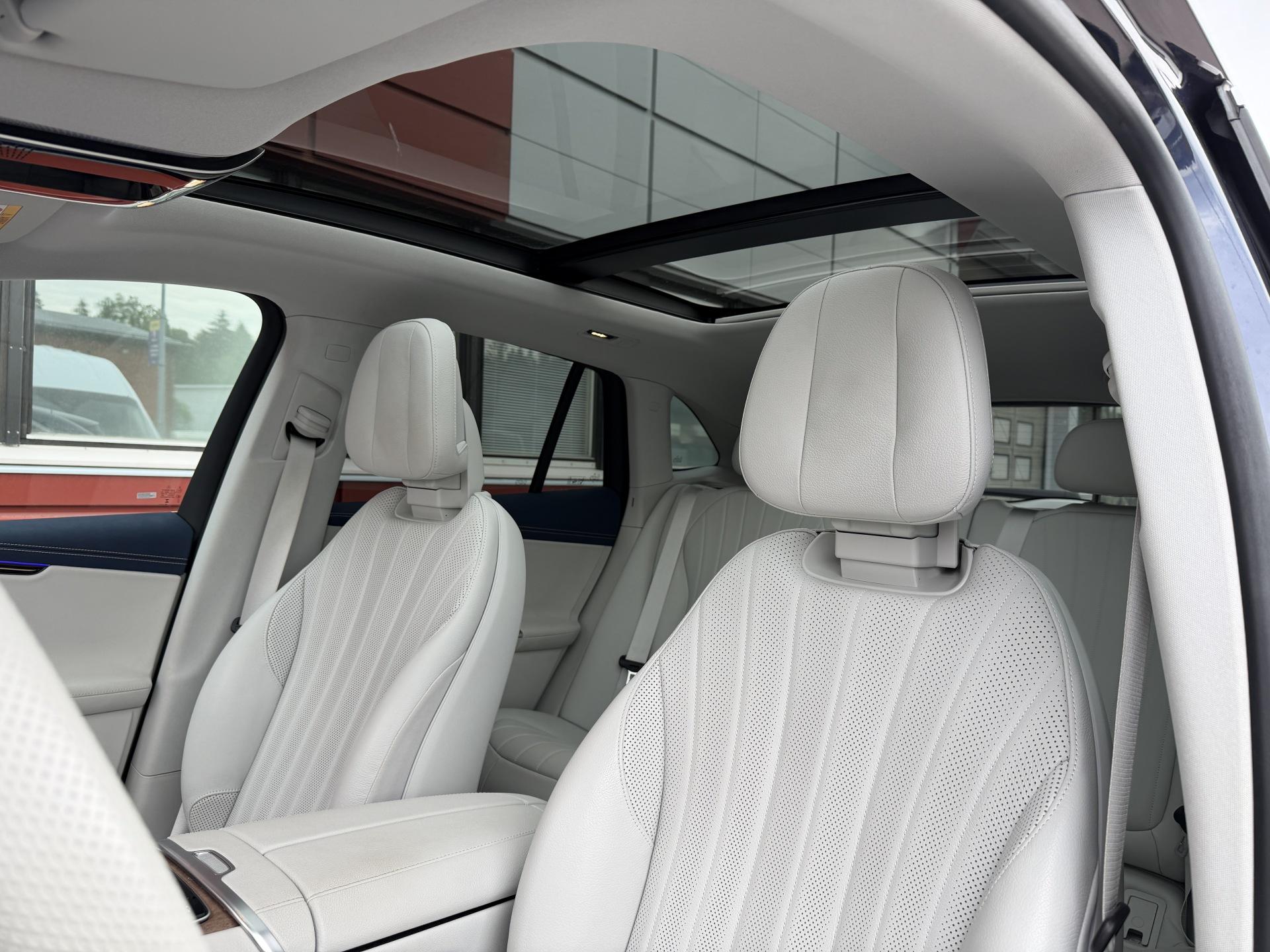 MERCEDES-BENZ EQE SUV 2024