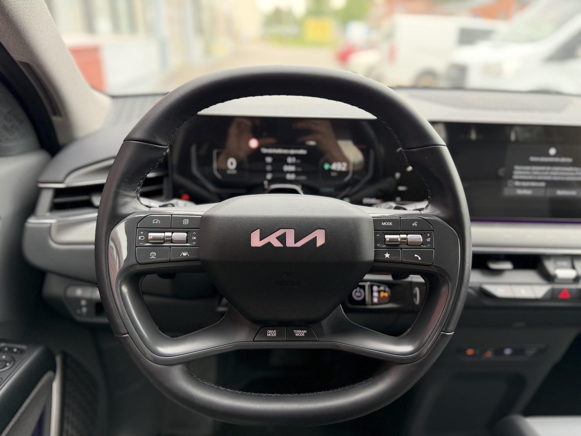 KIA EV9 2024