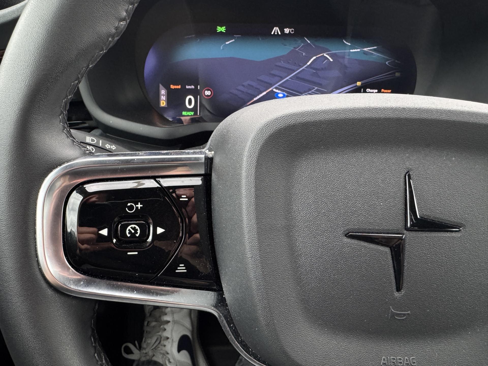 POLESTAR 2 2023