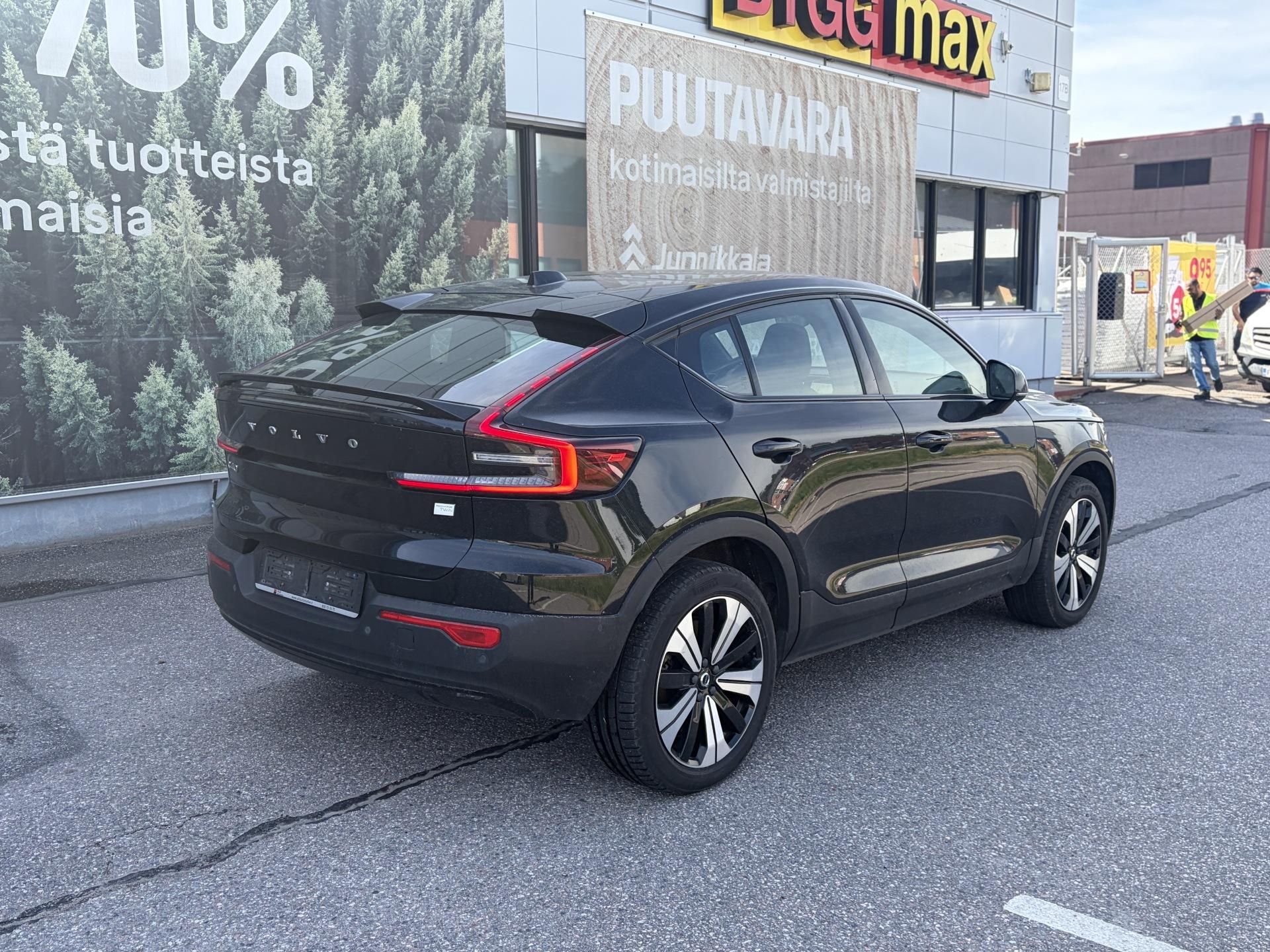 VOLVO C40 2022