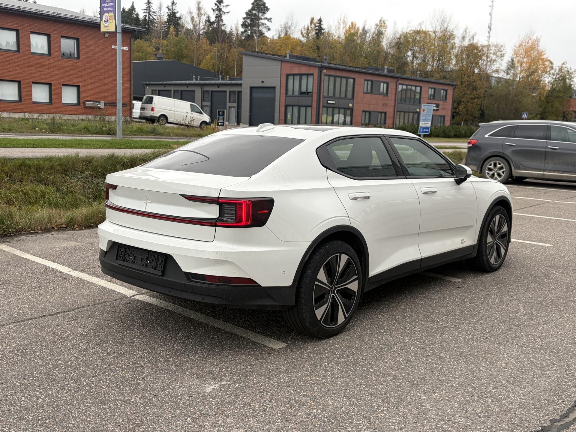 POLESTAR 2 2023