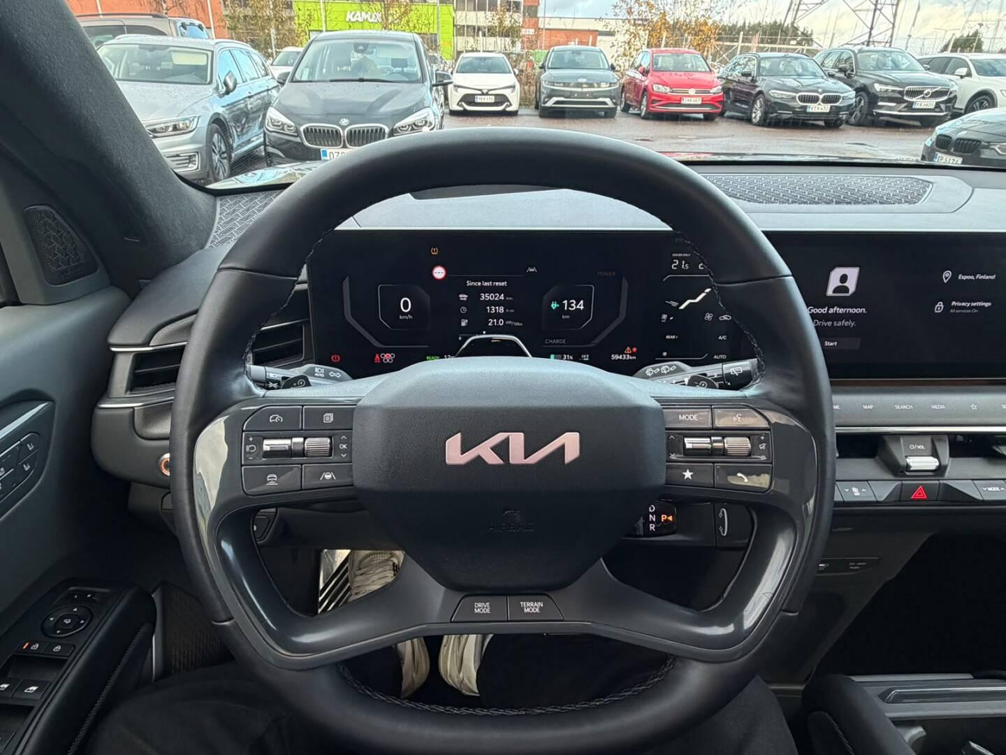 KIA EV9 2025