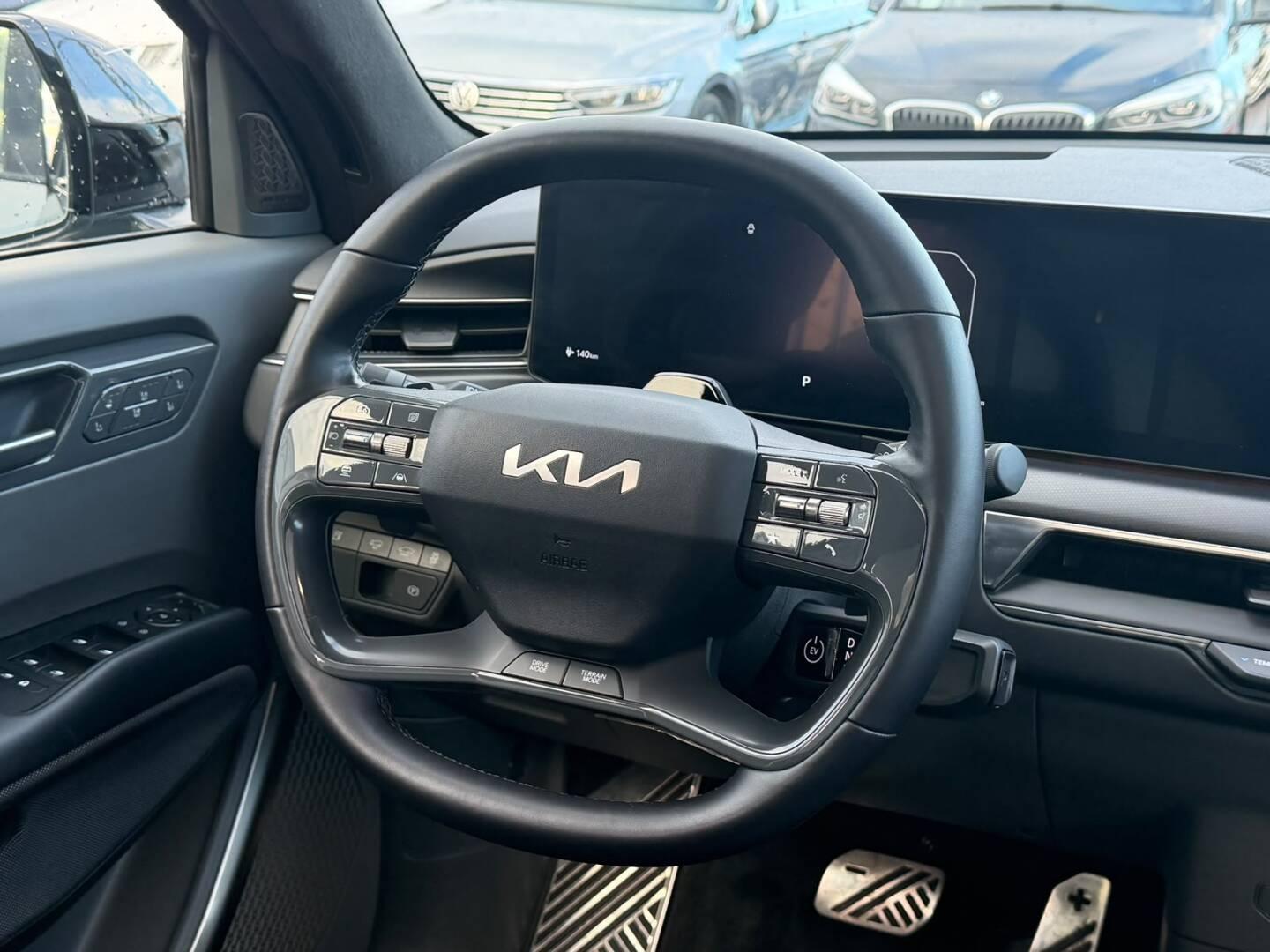 KIA EV9 2025