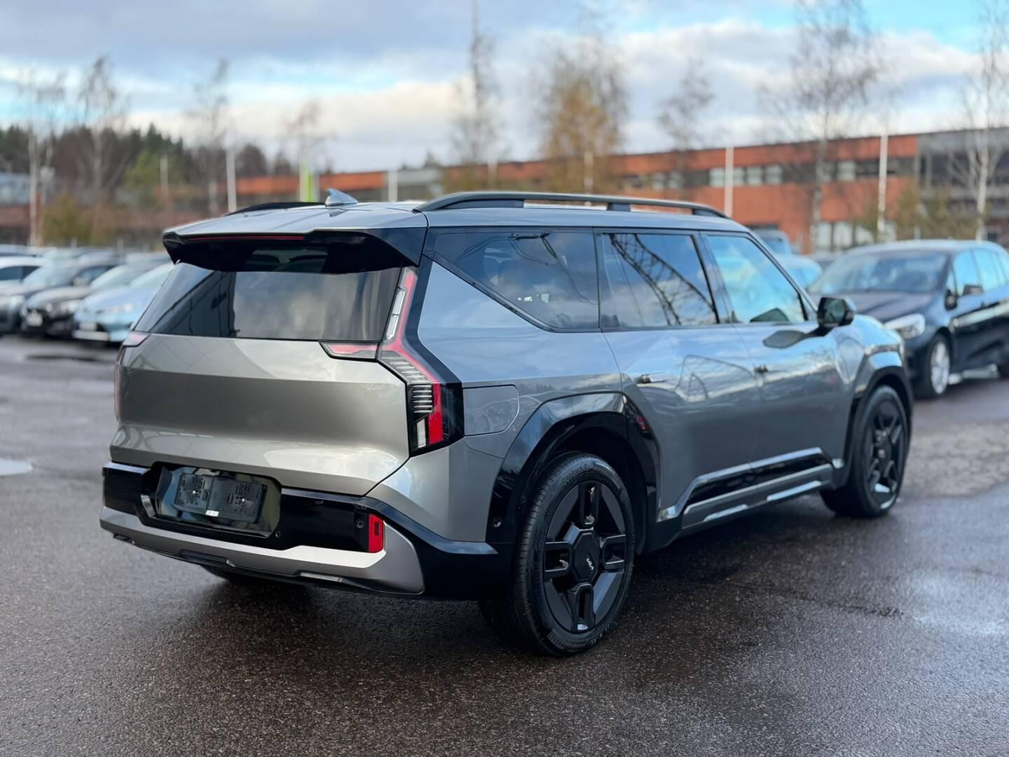 KIA EV9 2025