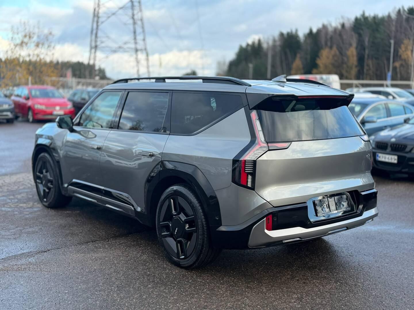 KIA EV9 2025