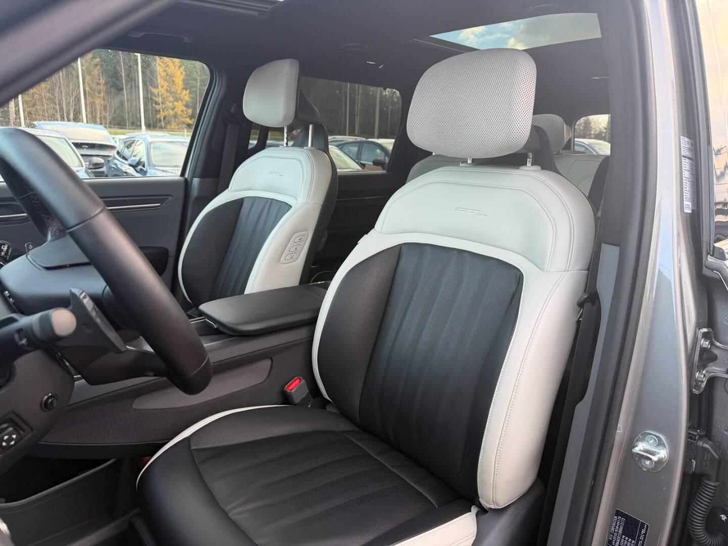 KIA EV9 2025