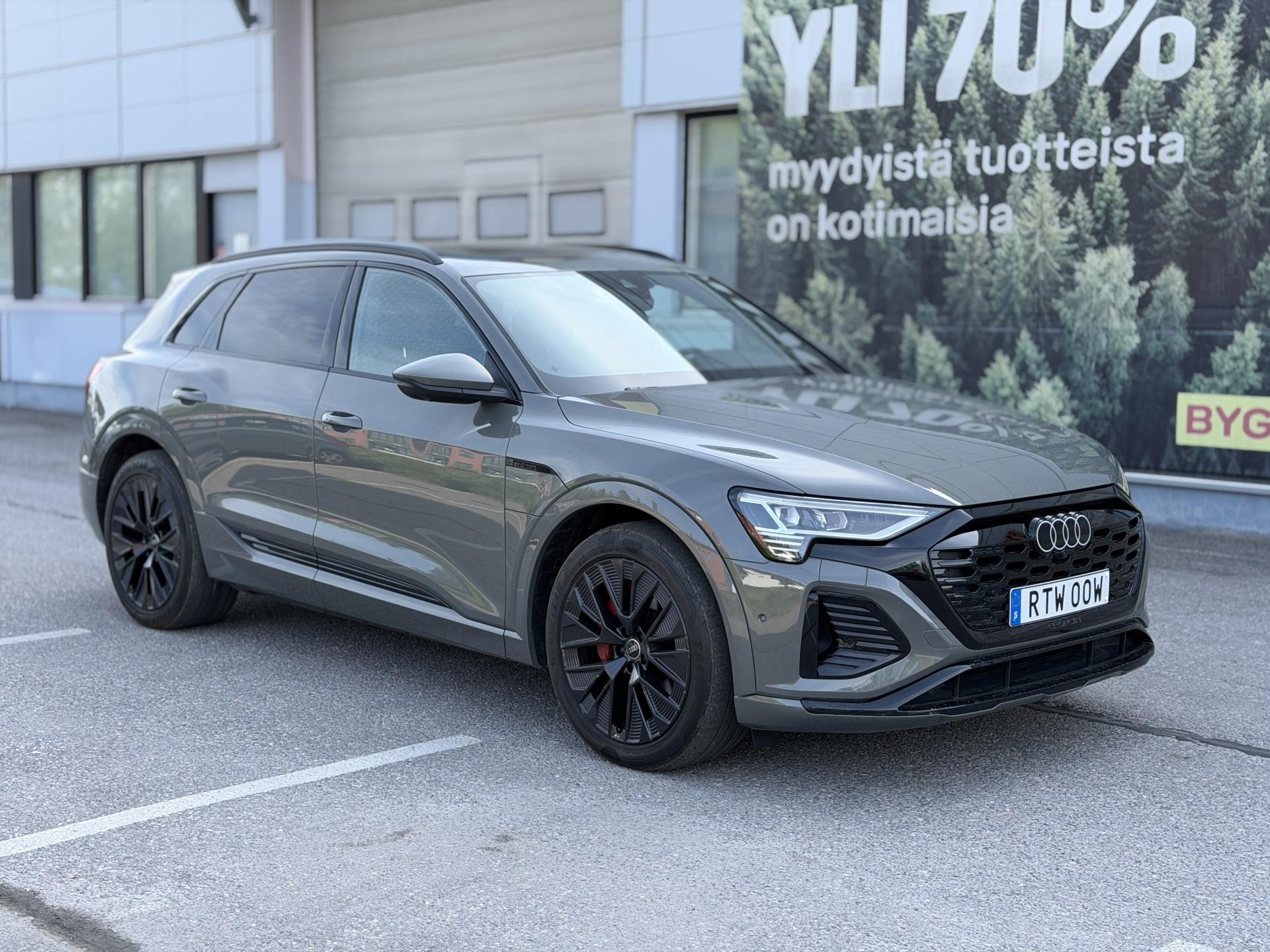 AUDI Q8 e-tron 2023