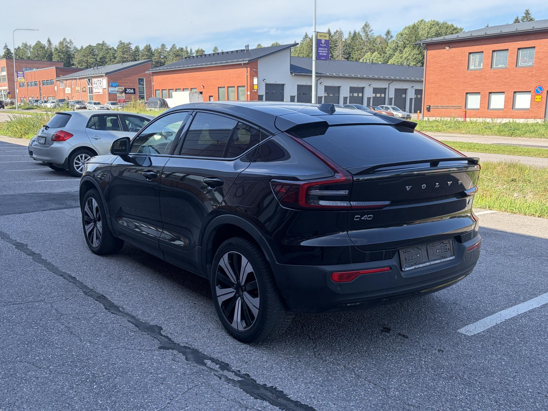 VOLVO C40 2022