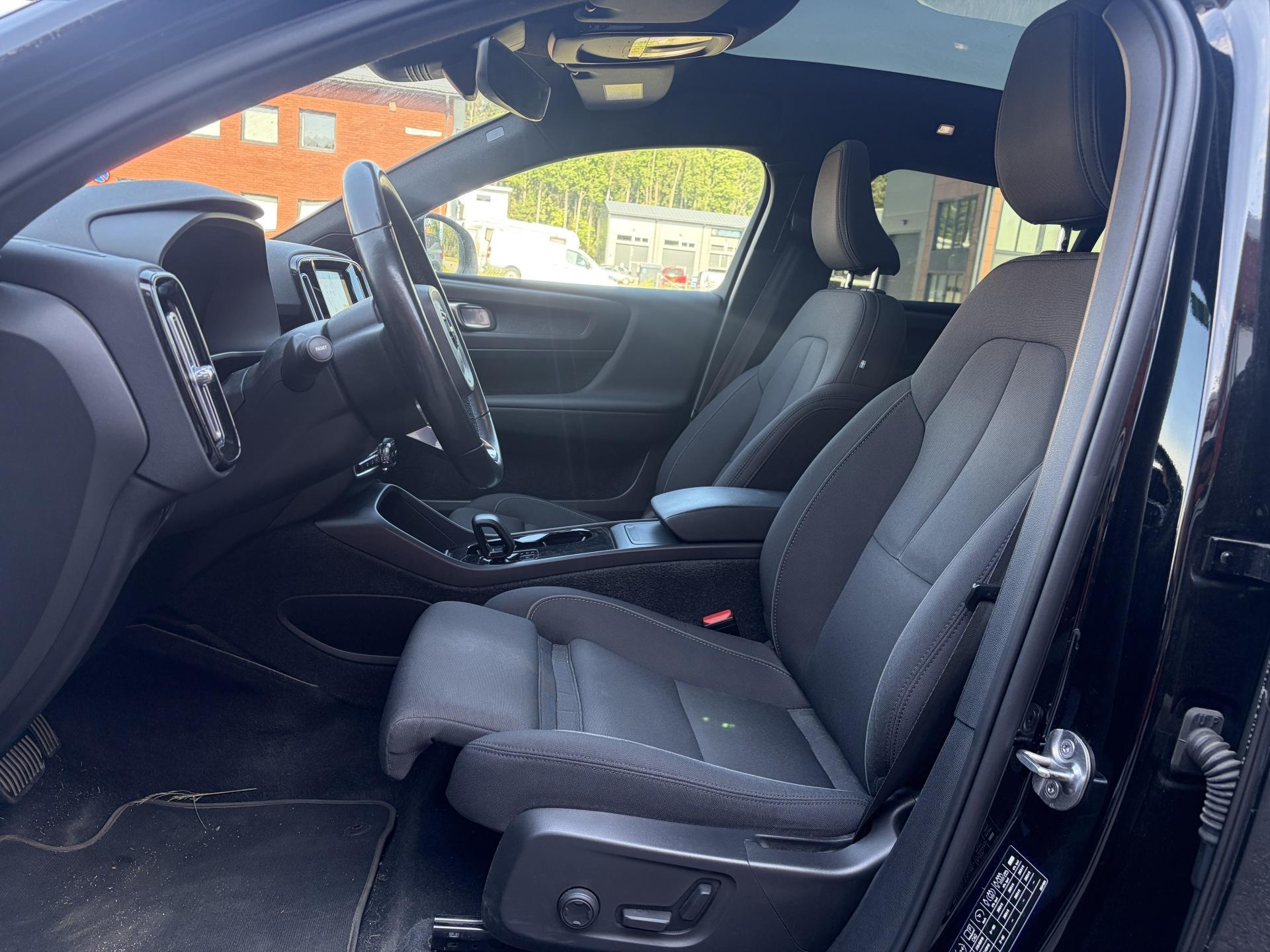 VOLVO C40 2022