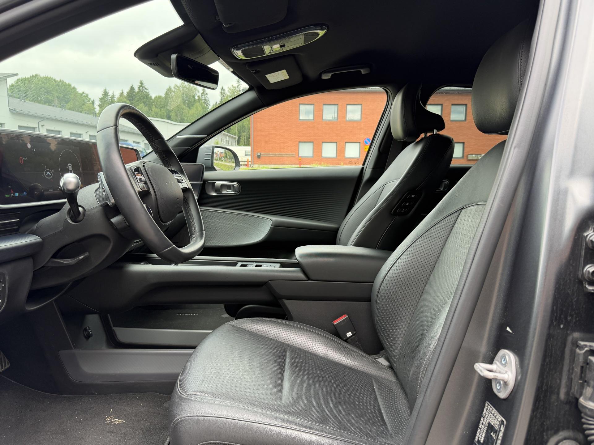 HYUNDAI Ioniq 6 2024