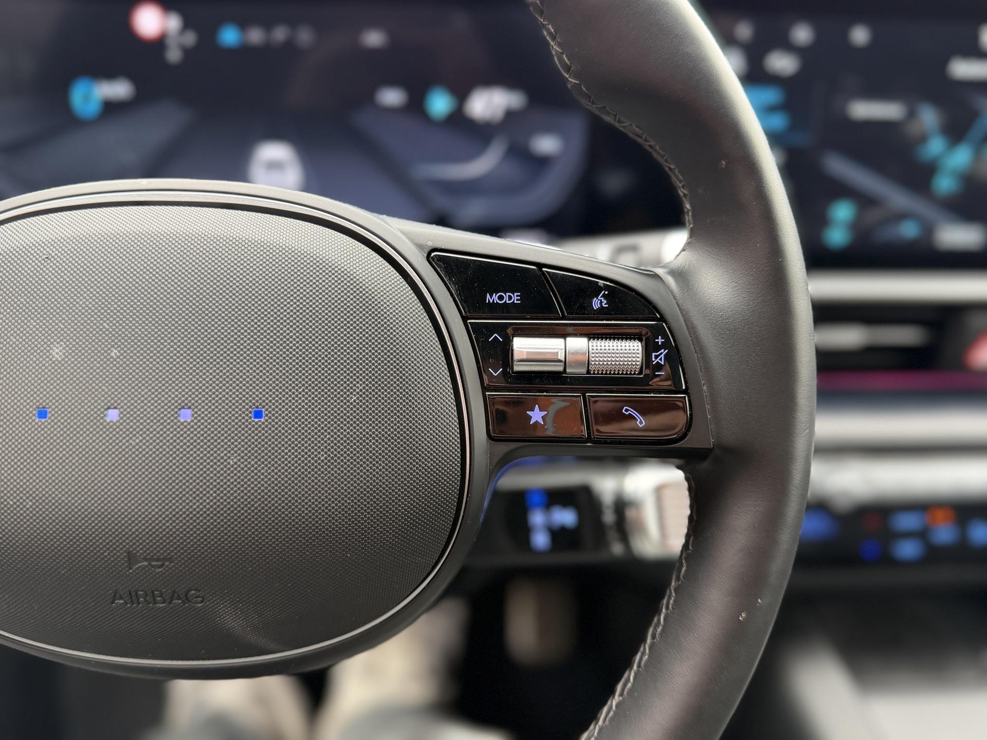 HYUNDAI Ioniq 6 2025