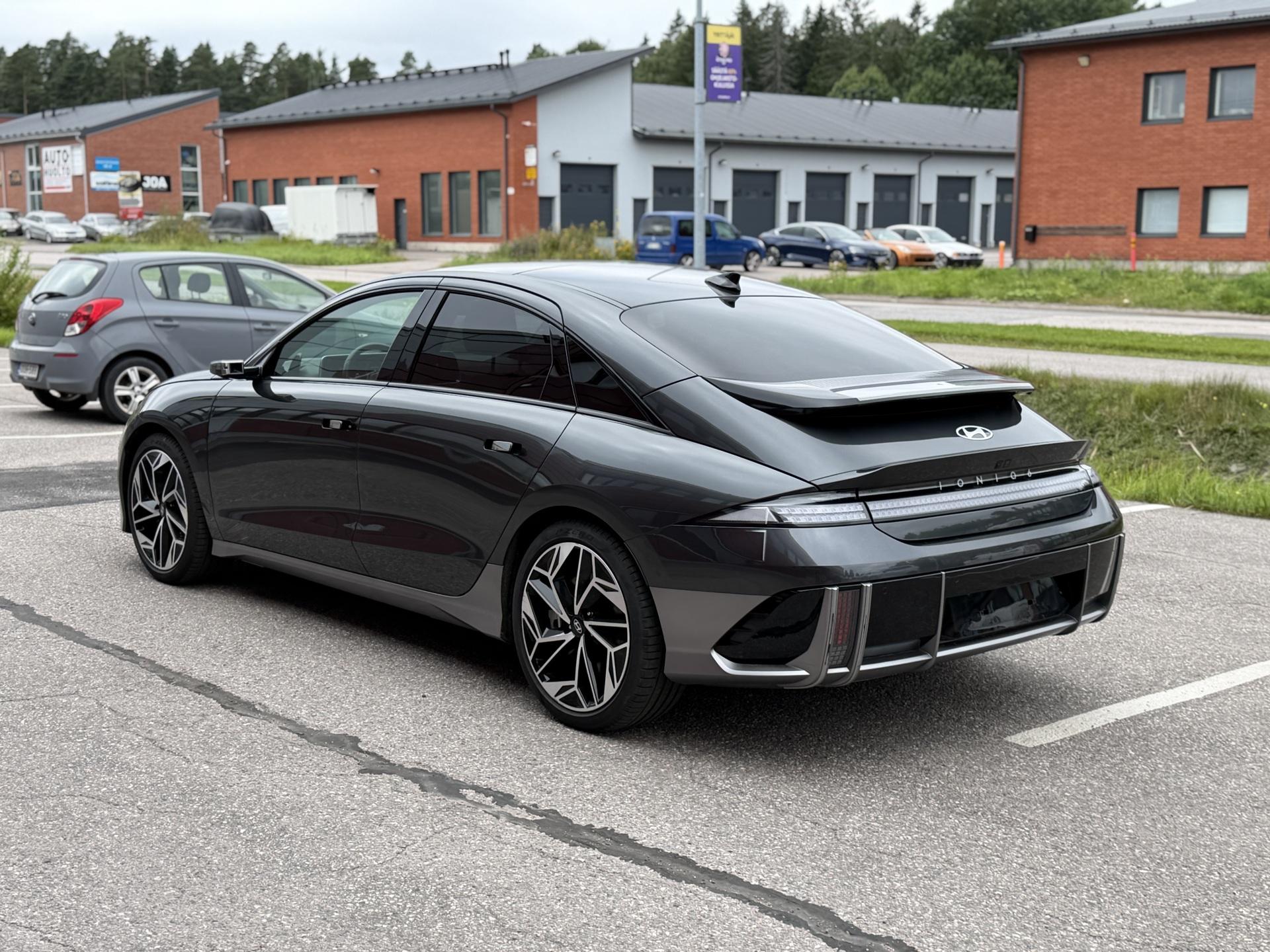 HYUNDAI Ioniq 6 2025