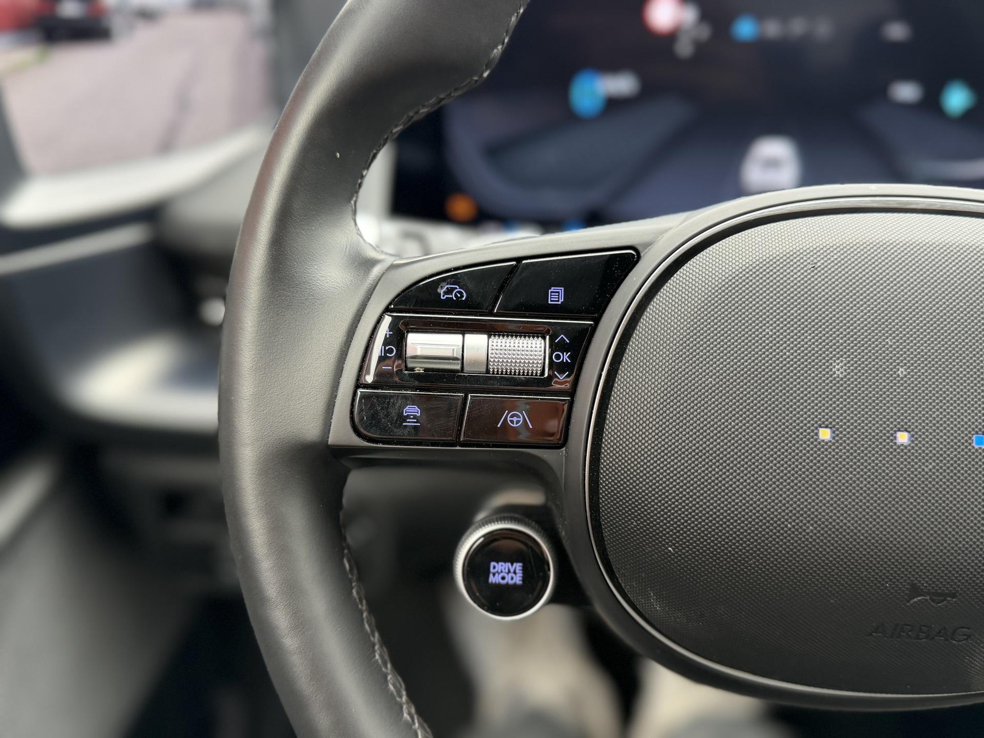 HYUNDAI Ioniq 6 2025