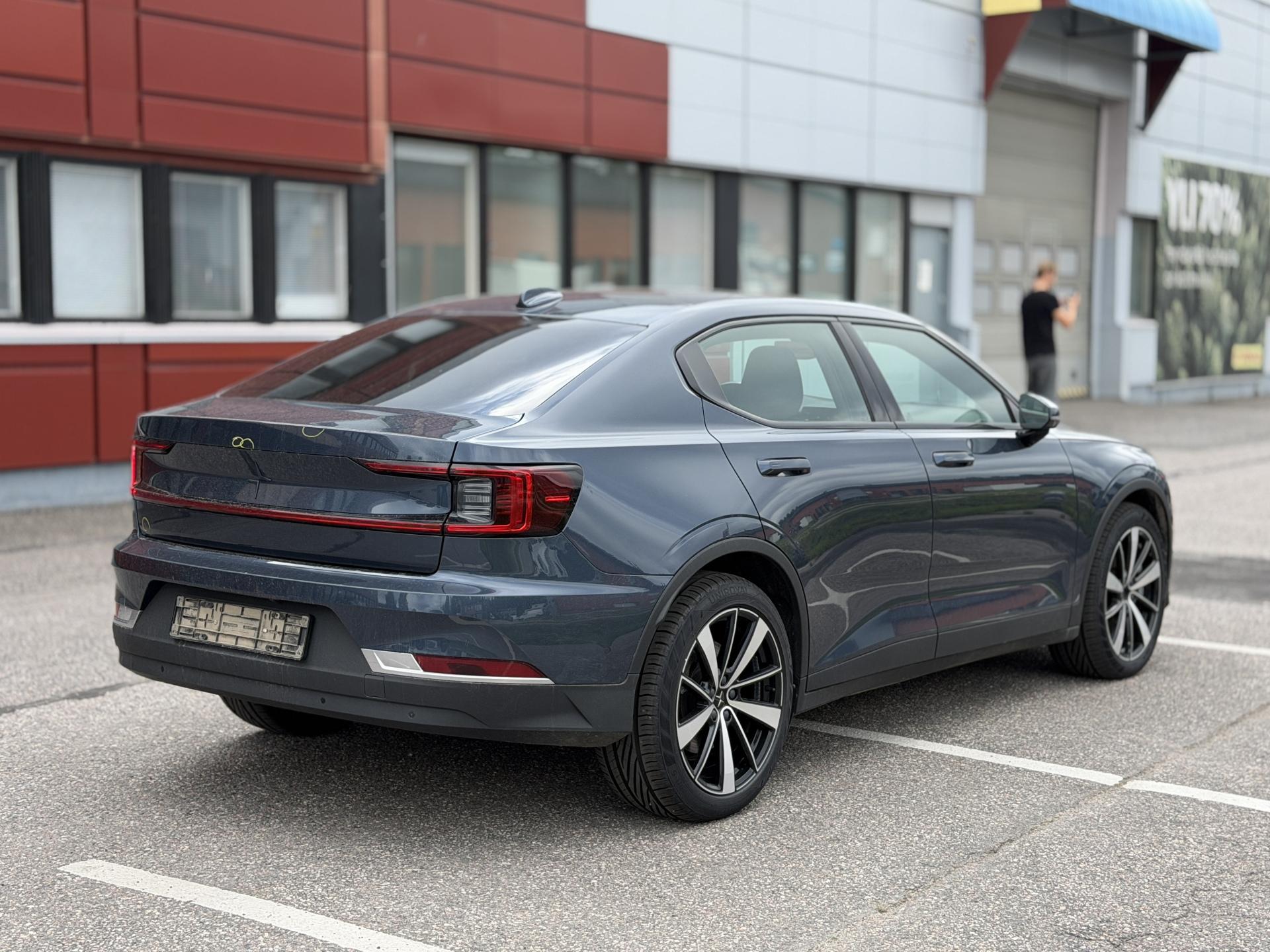 POLESTAR 2 2022