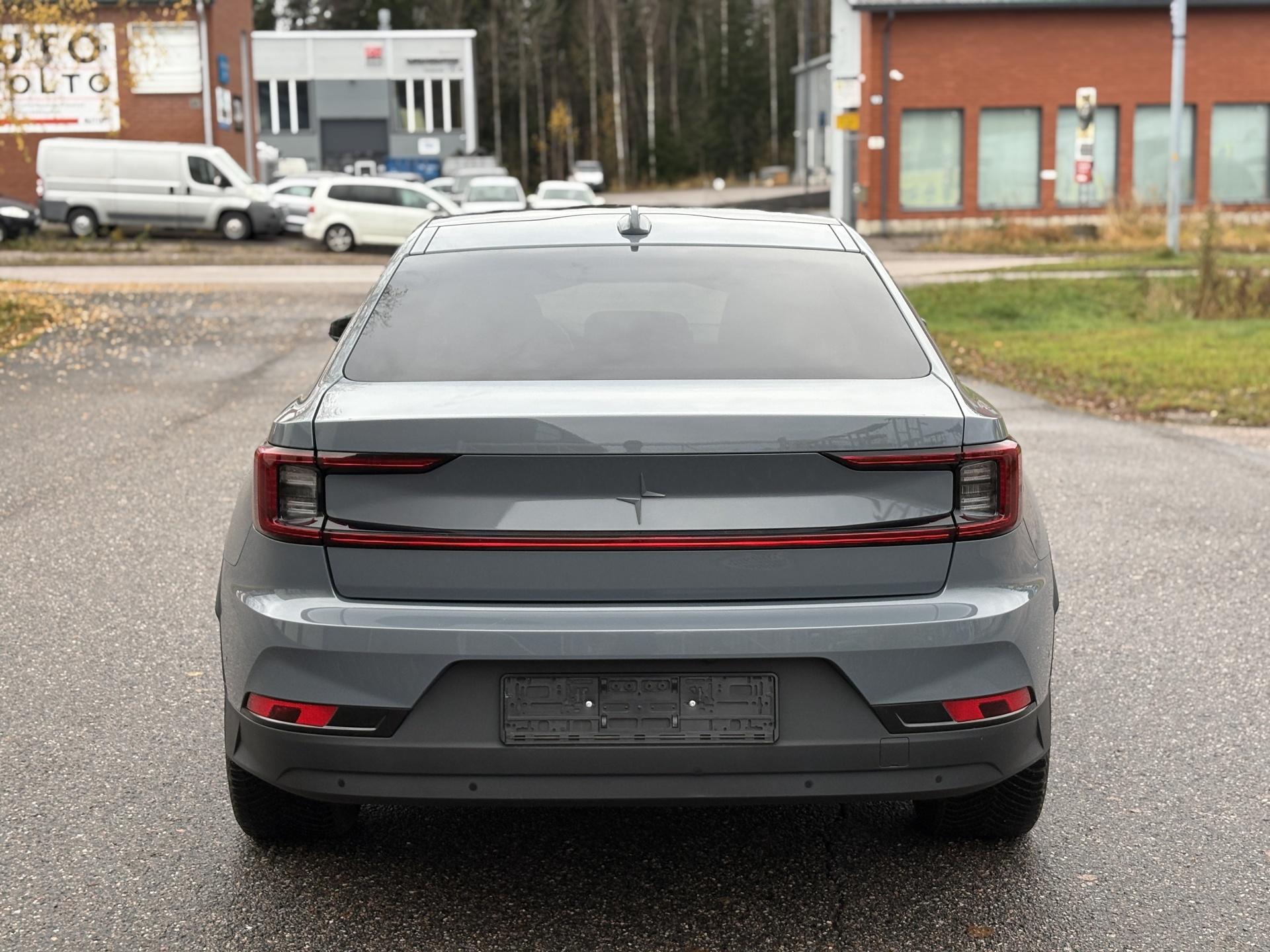 POLESTAR 2 2023