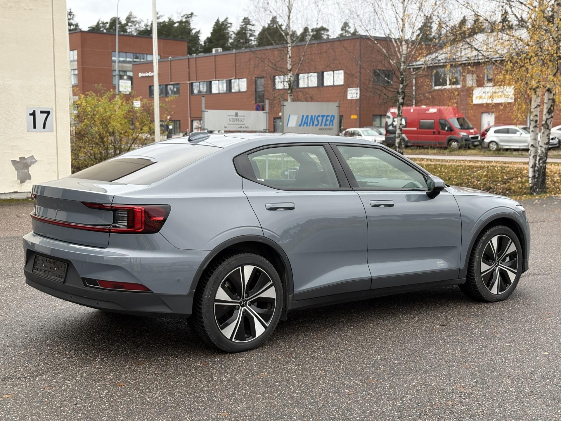 POLESTAR 2 2023