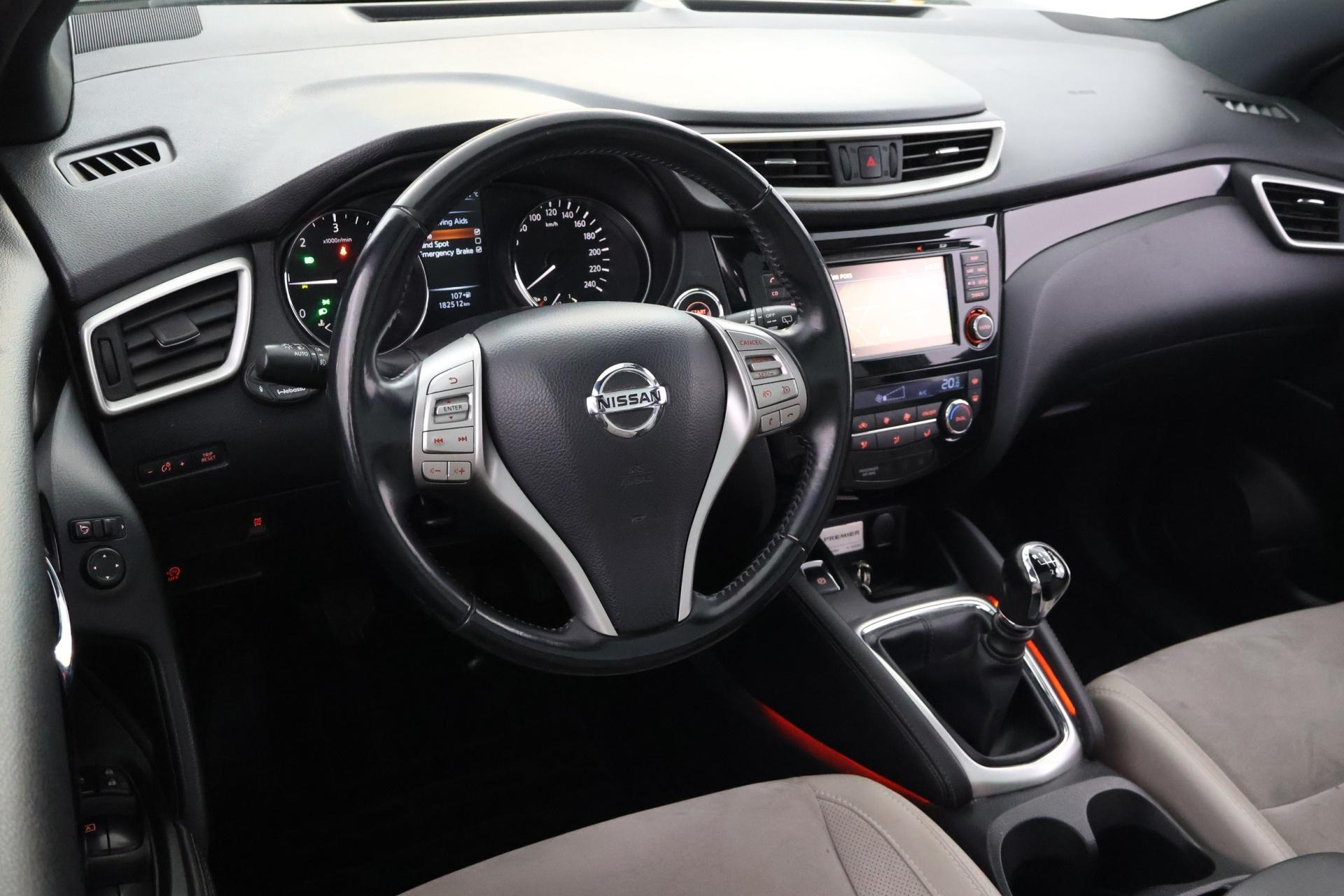 NISSAN Qashqai 2014