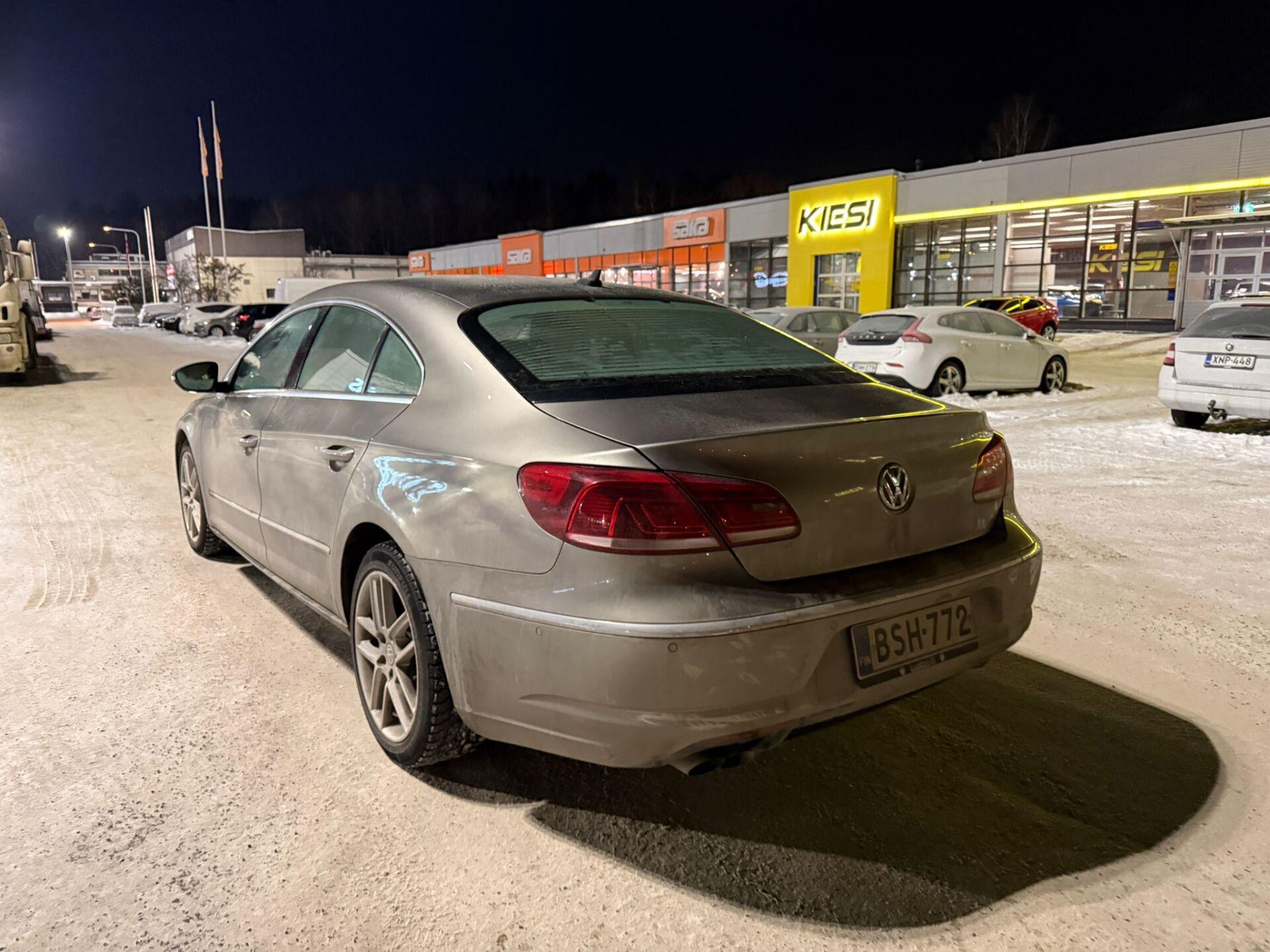 VOLKSWAGEN CC 2012