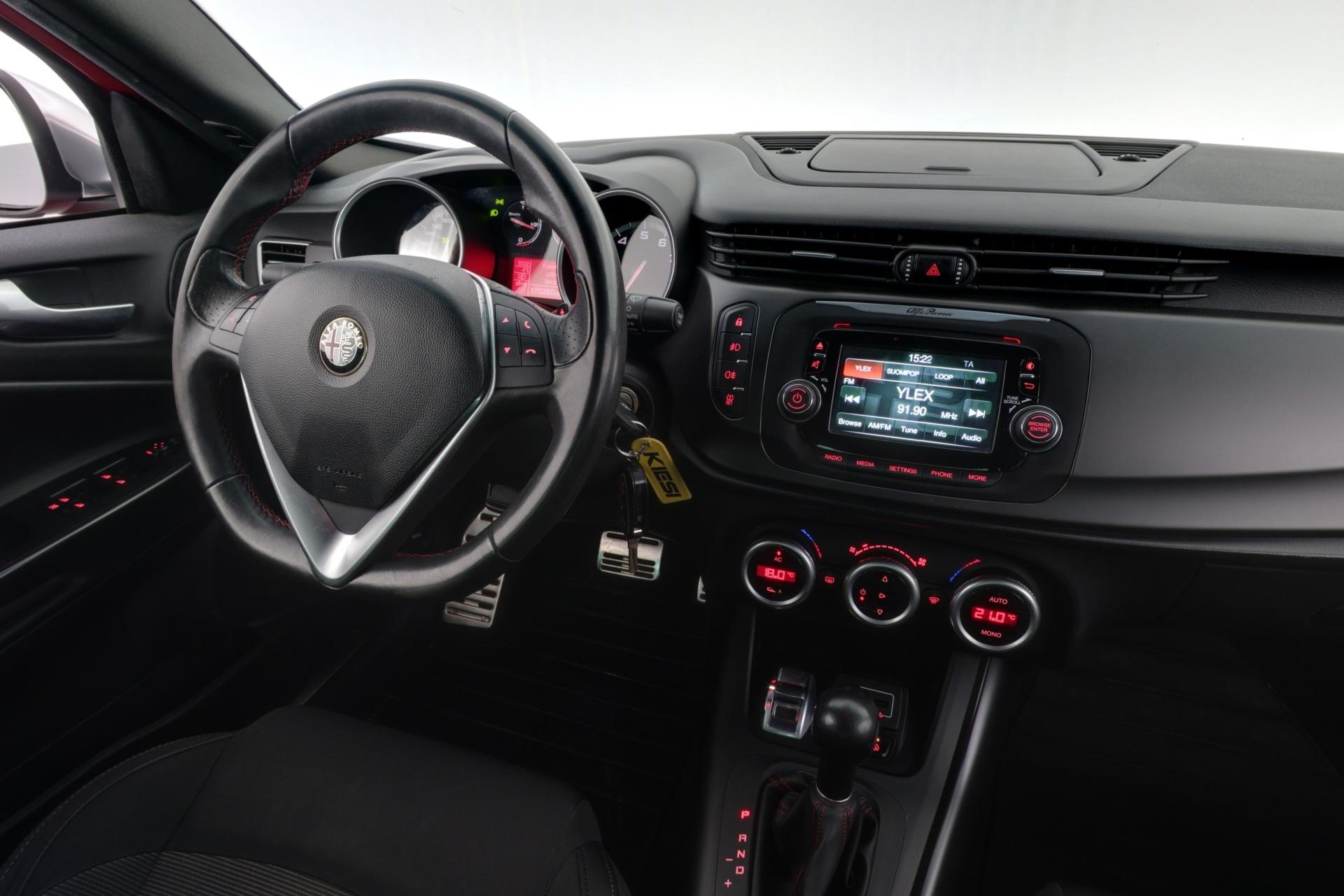ALFA ROMEO Giulietta 2016