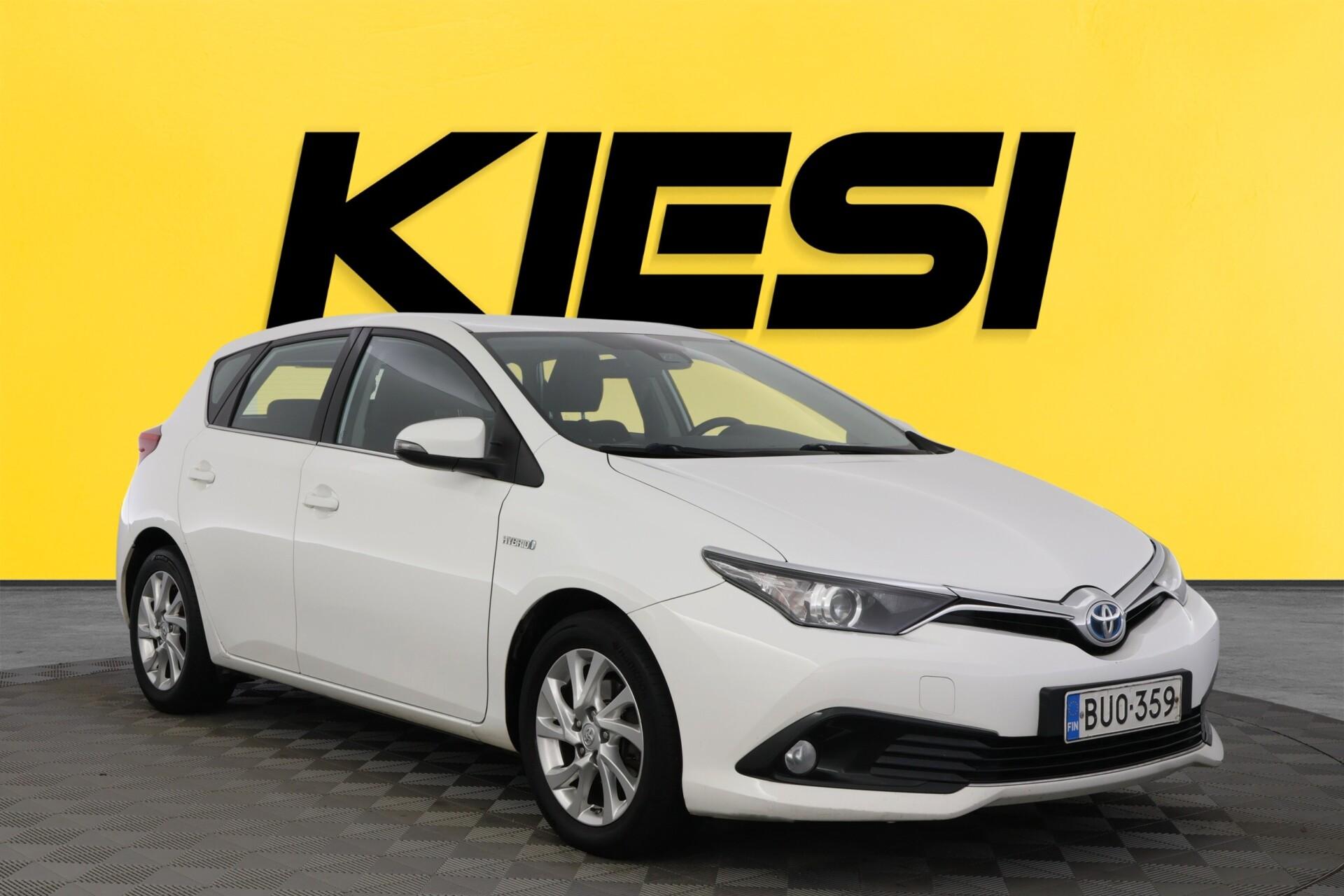 TOYOTA Auris 2017
